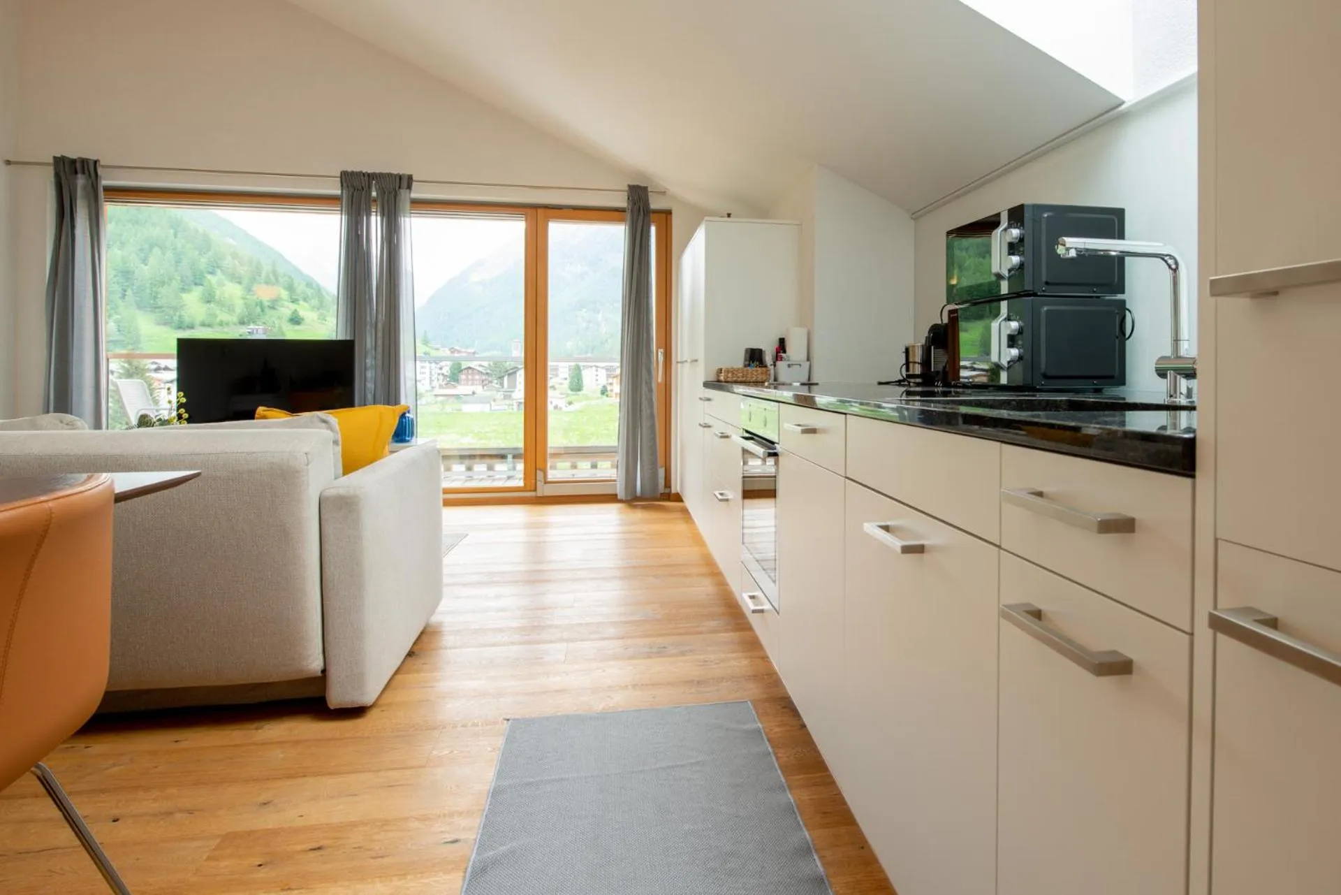 Living room in Montela Hotel & Resort - Suiten