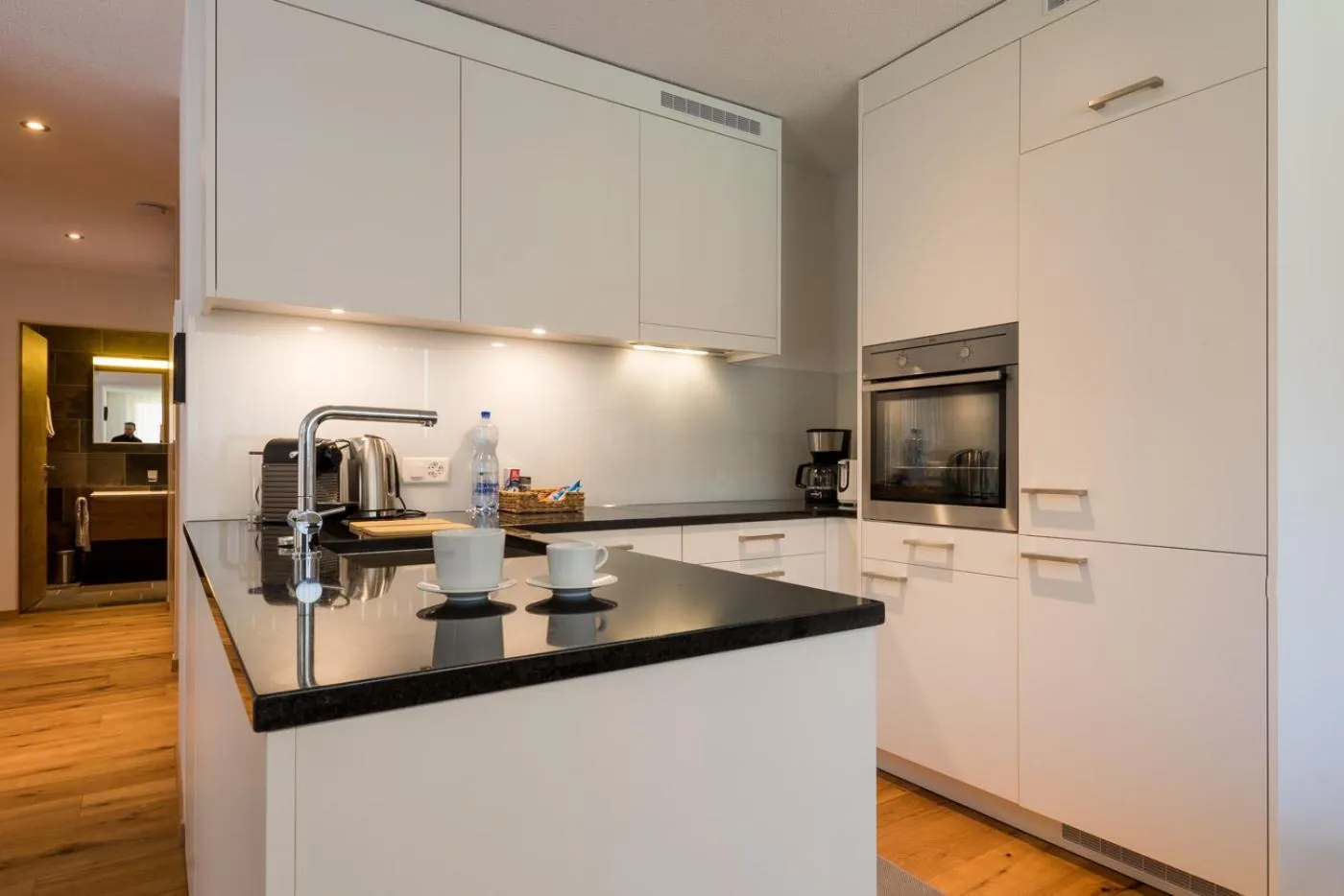 kitchen in Montela Hotel & Resort - Suiten