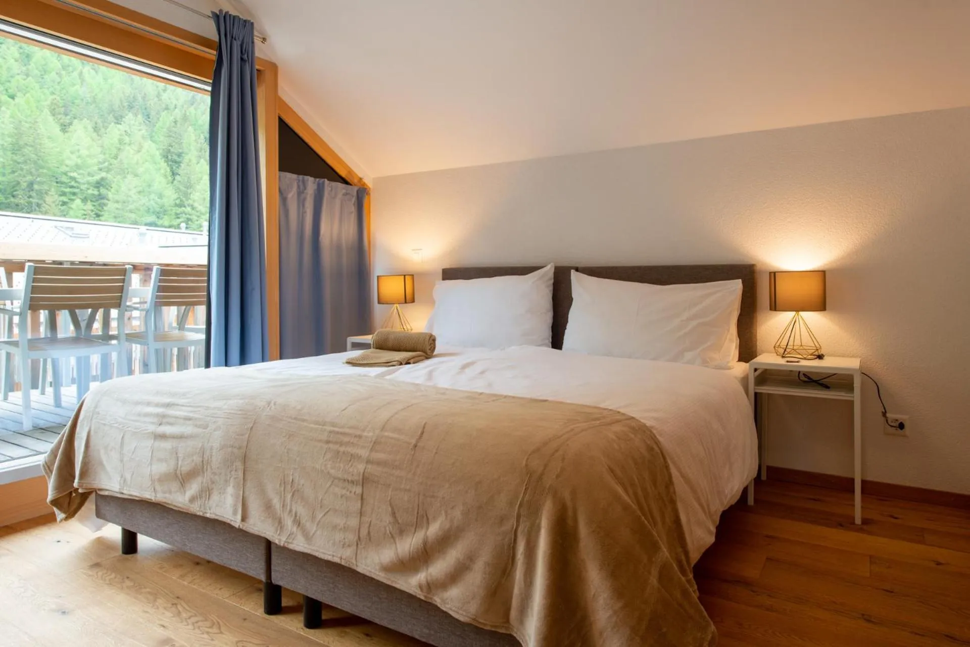 Bedroom in Montela Hotel & Resort - Suiten