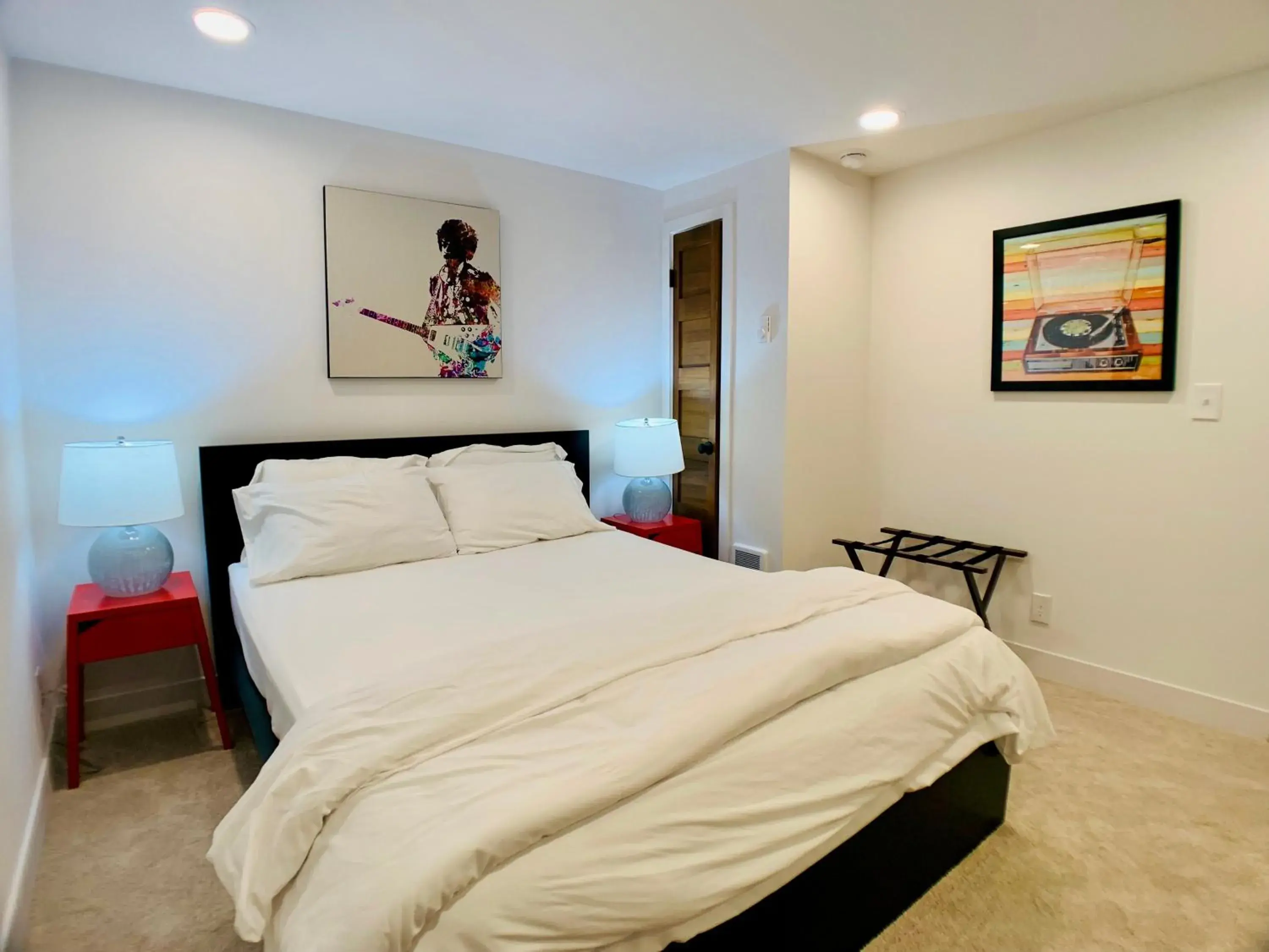 Bed in Phinneywood Hideaway - Zoo meets Lake Bed in Phinneywood Hideaway - Zoo meets Lake