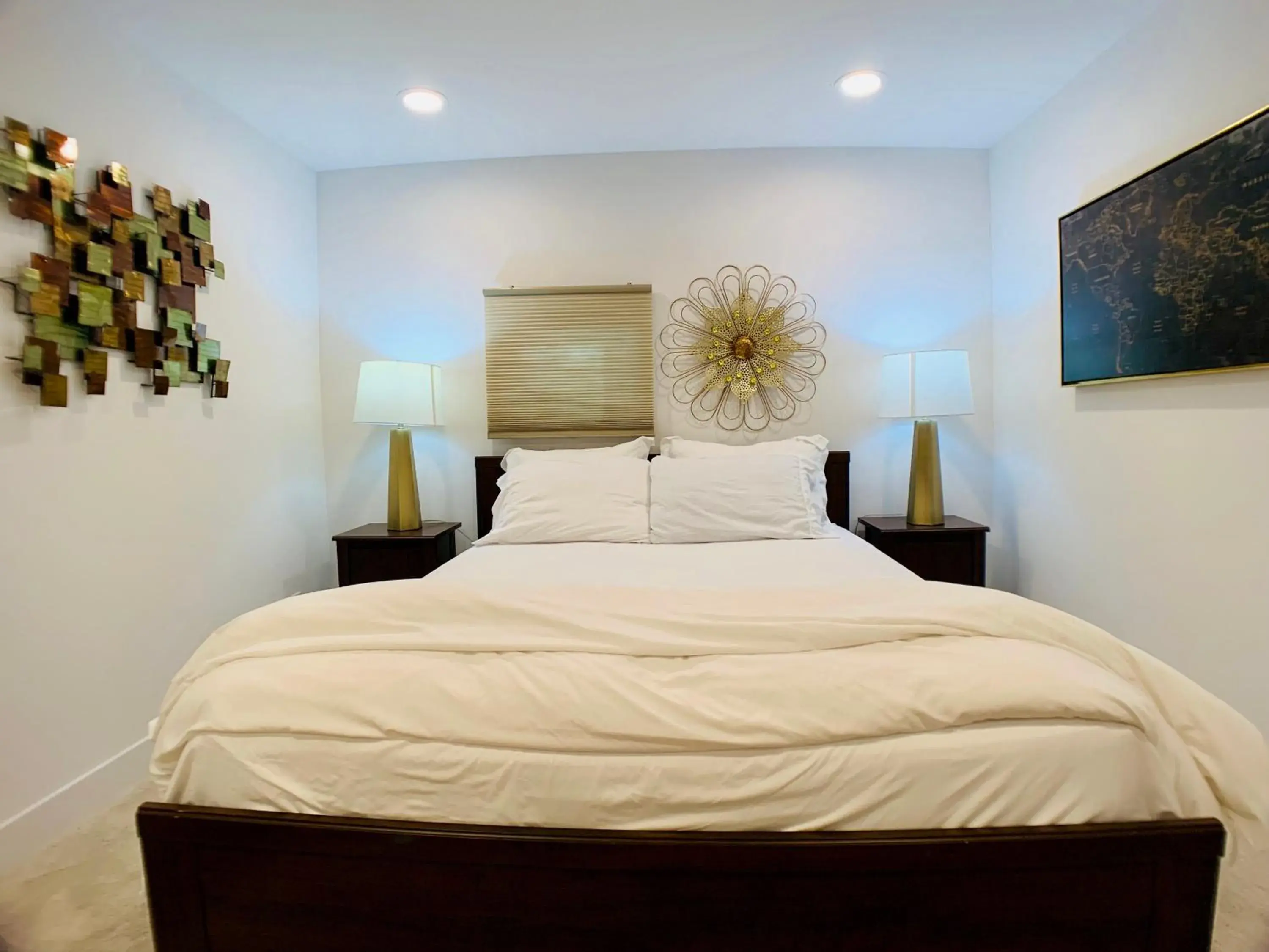 Bed in Phinneywood Hideaway - Zoo meets Lake Bed in Phinneywood Hideaway - Zoo meets Lake