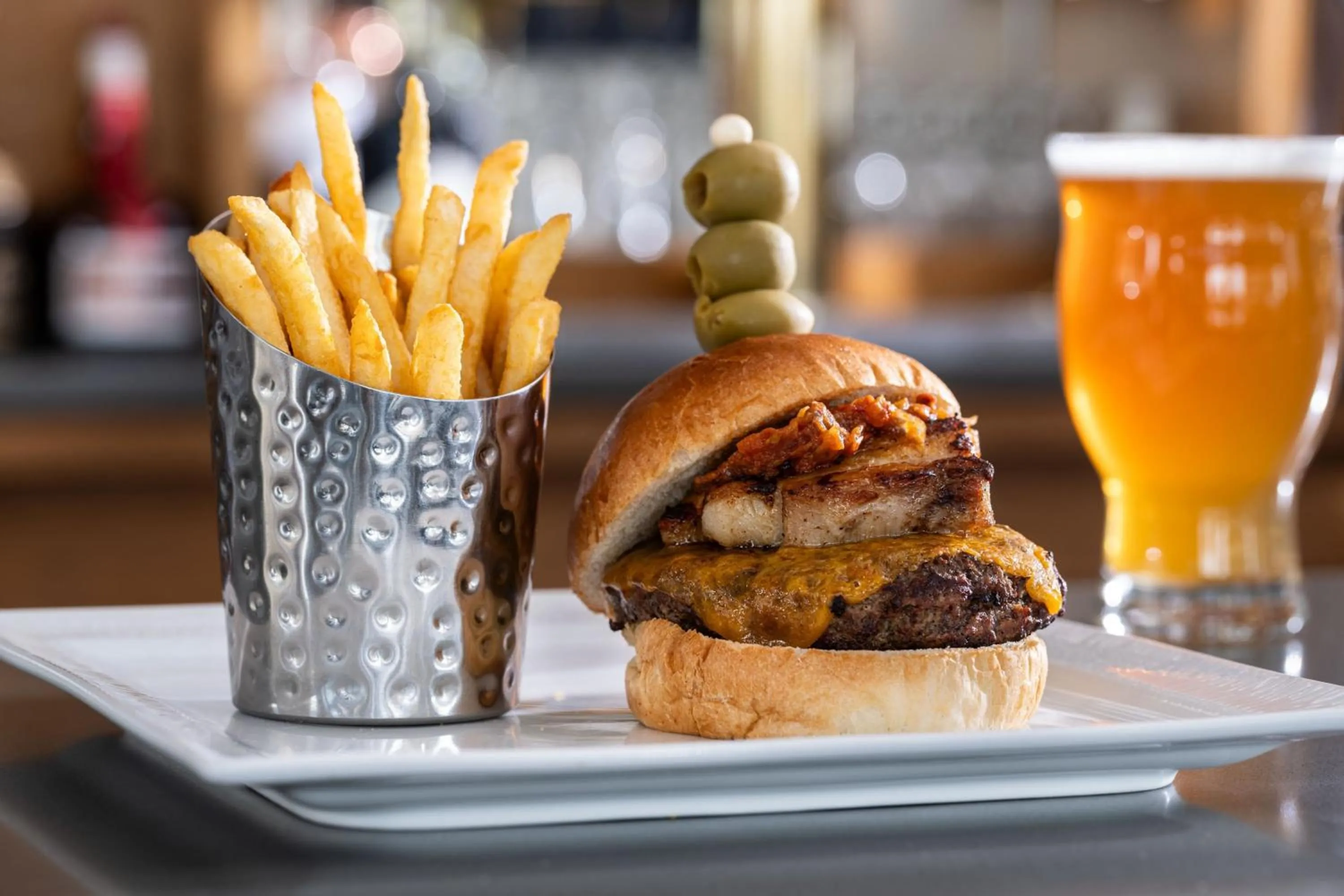 Restaurant/places to eat in BLU-Tique, Akron, a Tribute Portfolio Hotel