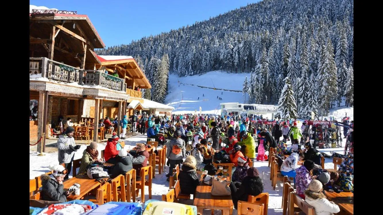 Stylish Studio Apart Aspen Golf Resort