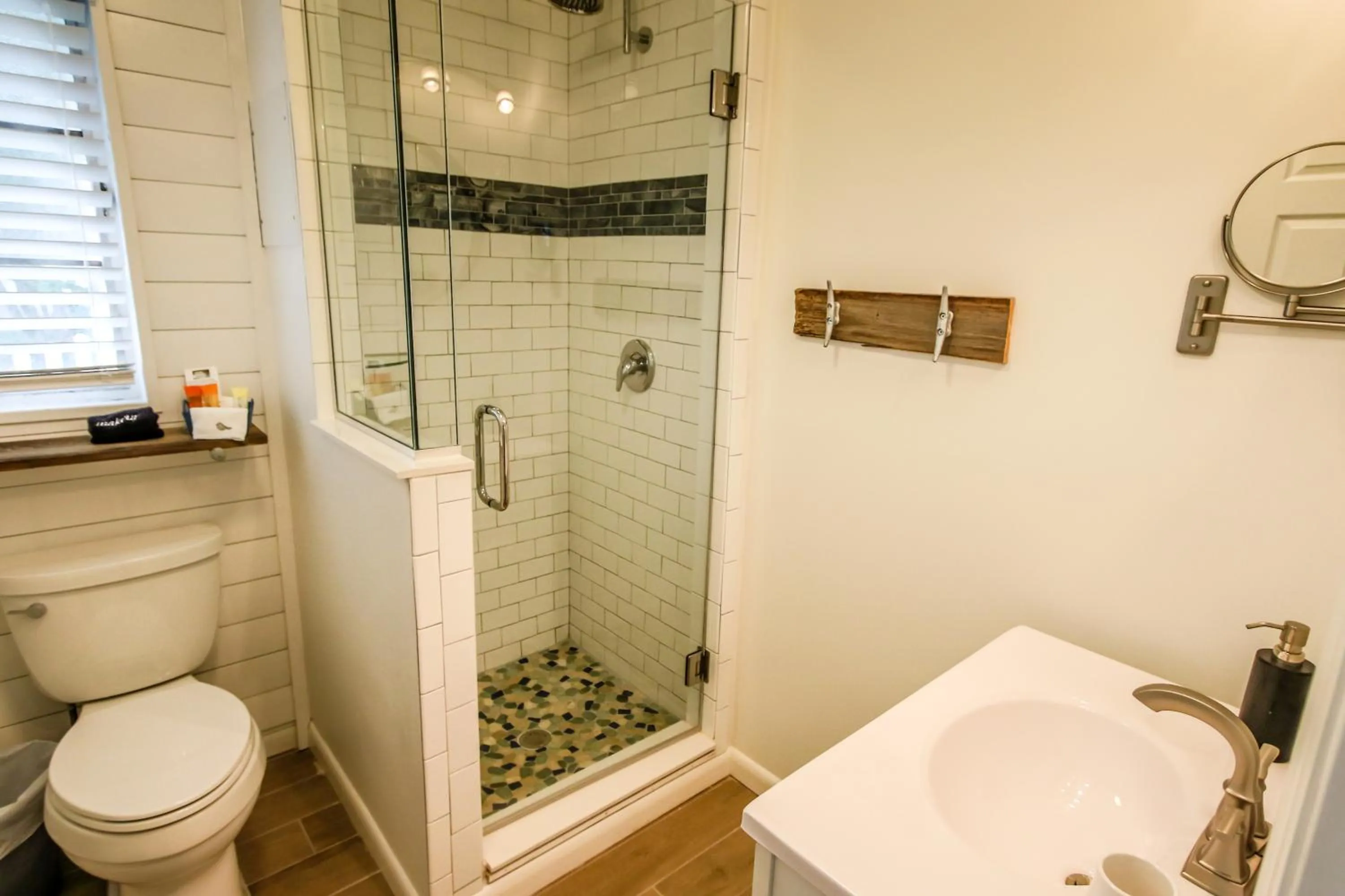 Island View Cottages Sebastian