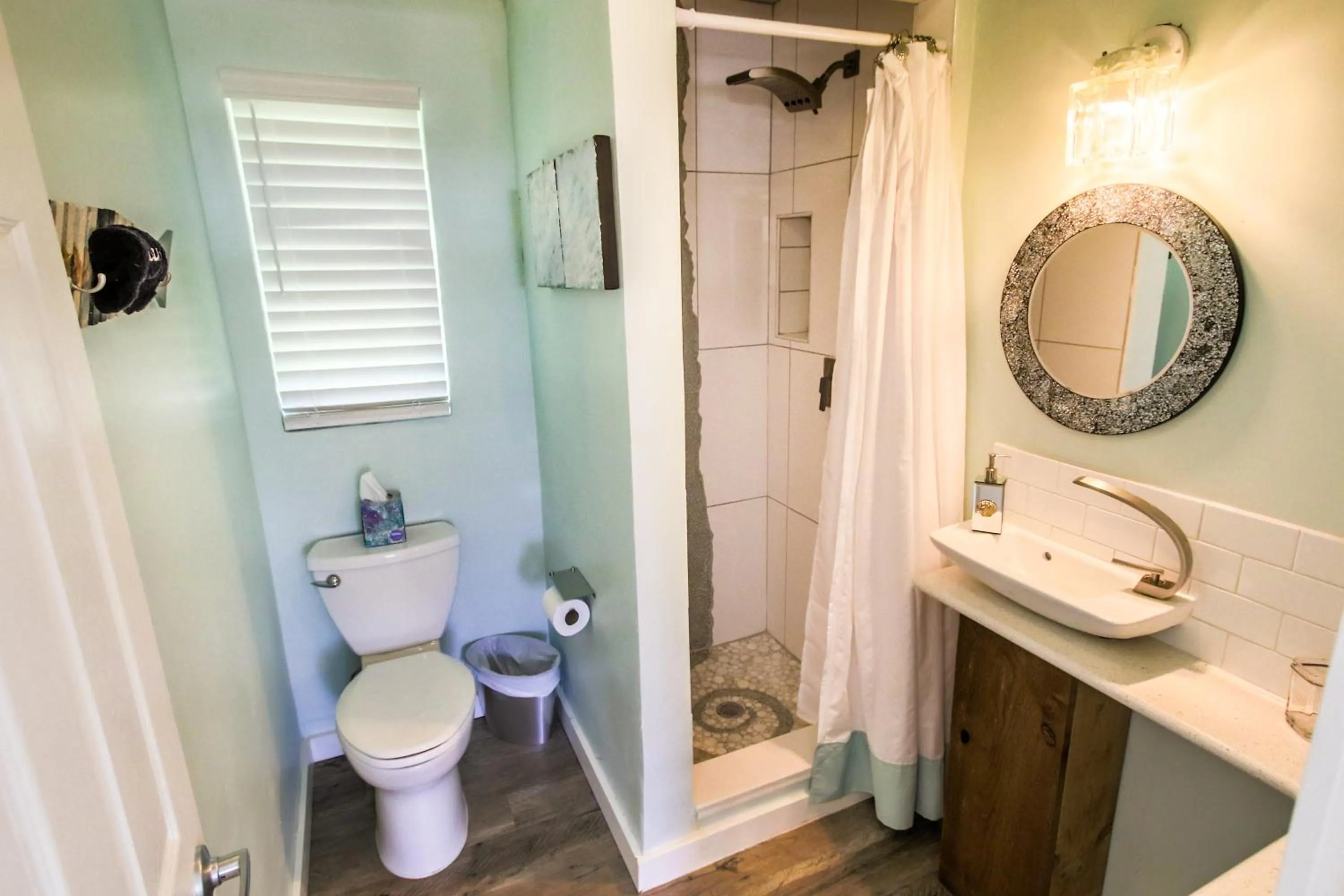 Island View Cottages Sebastian