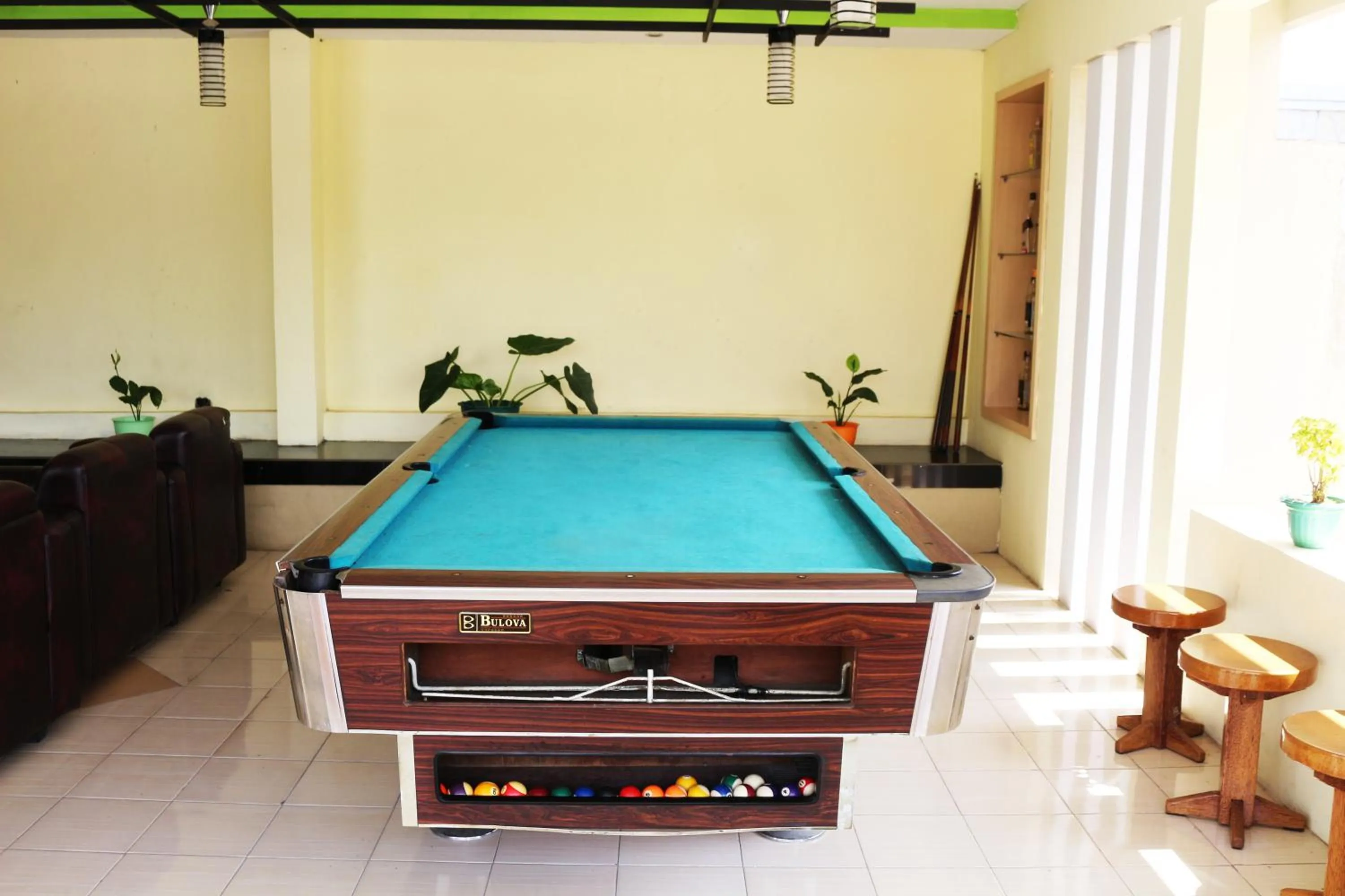 Billiard in OYO 1722 Villa Ciparay Indah Syariah