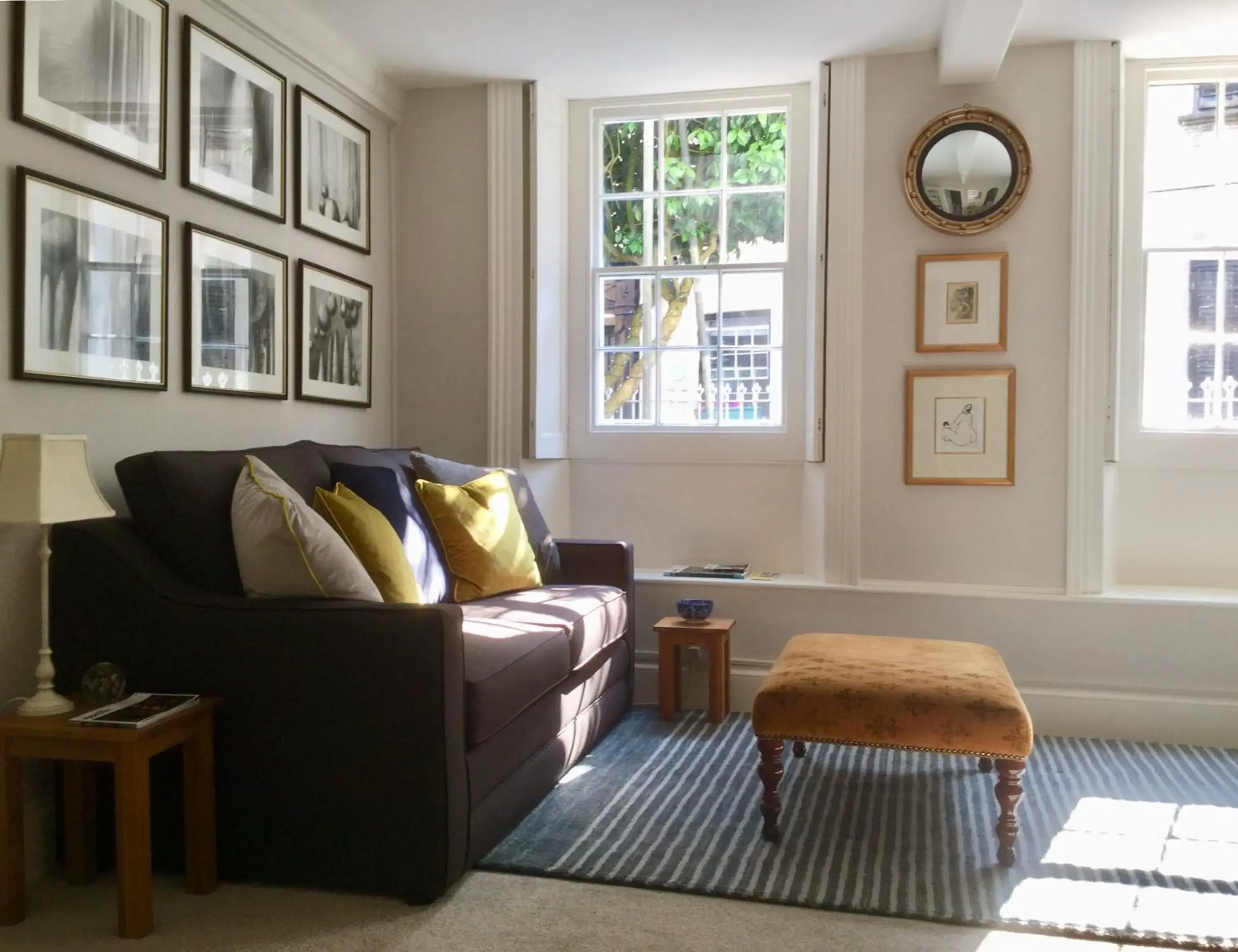 Fabulous Apartment in Historic House in St Aubin Fabulous Apartment in Historic House in St Aubin