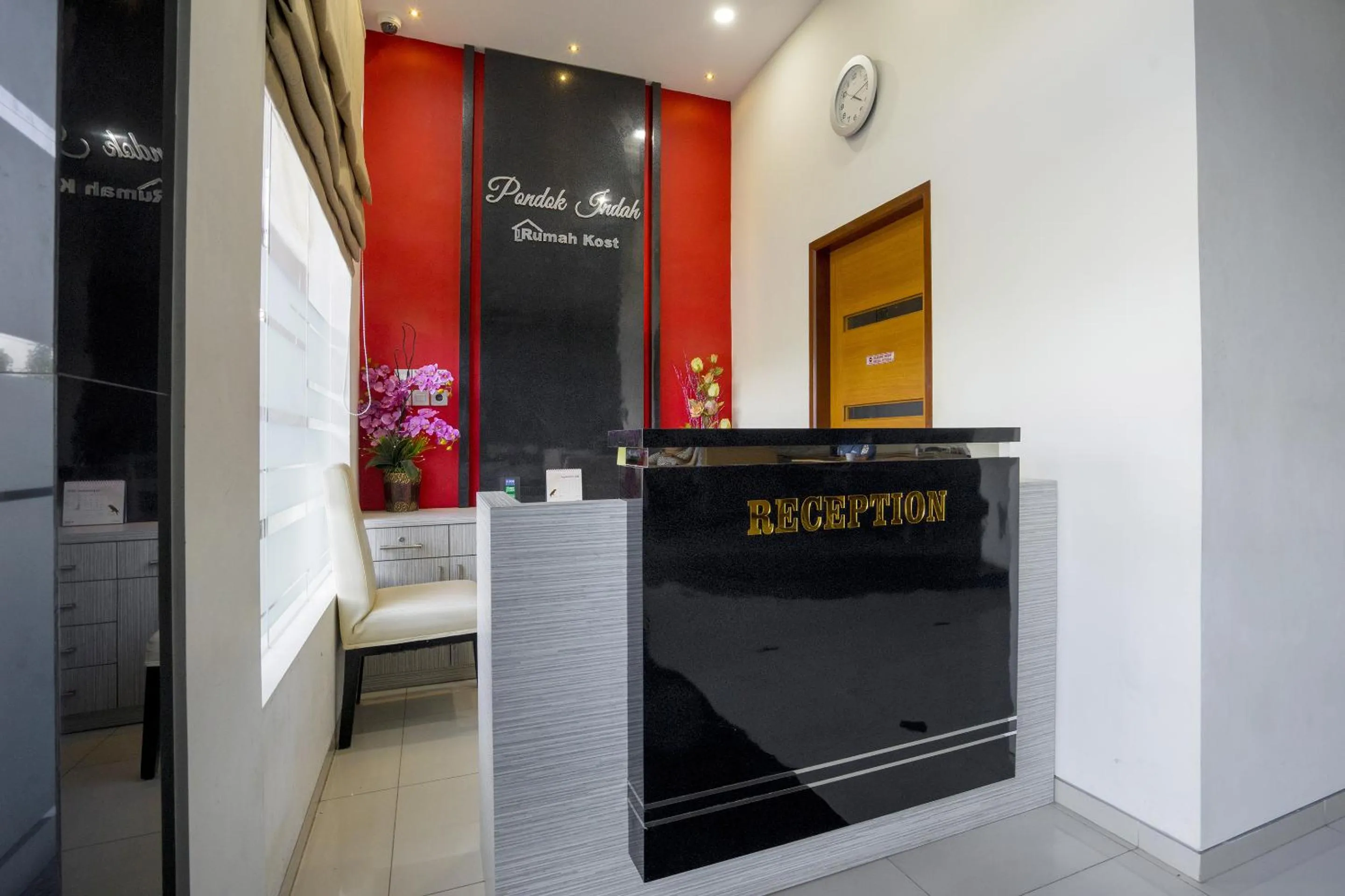 Pondok Indah Guest House by ecommerceloka