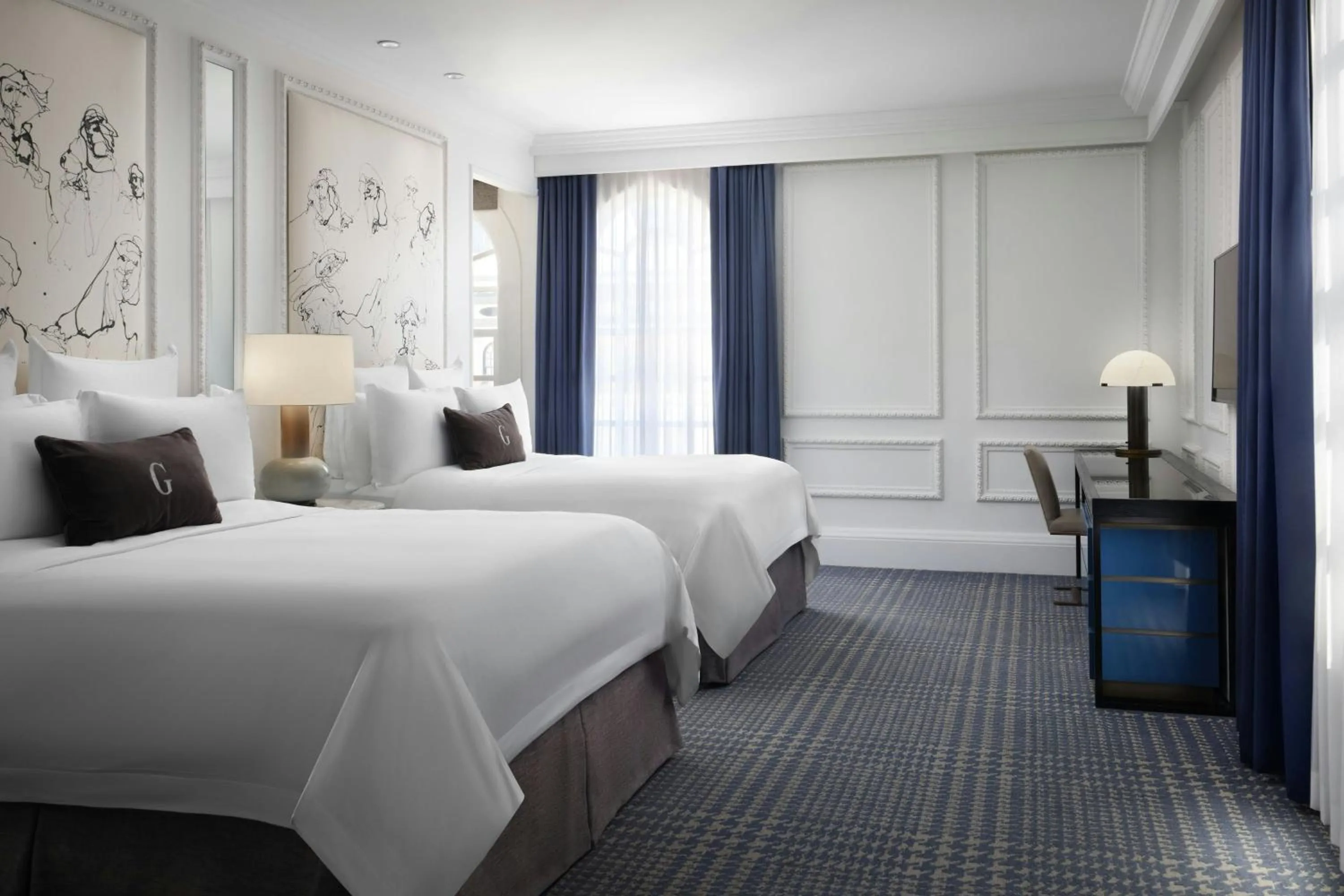 Photo of the whole room, Bed in The US Grant, a Luxury Collection Hotel, San Diego