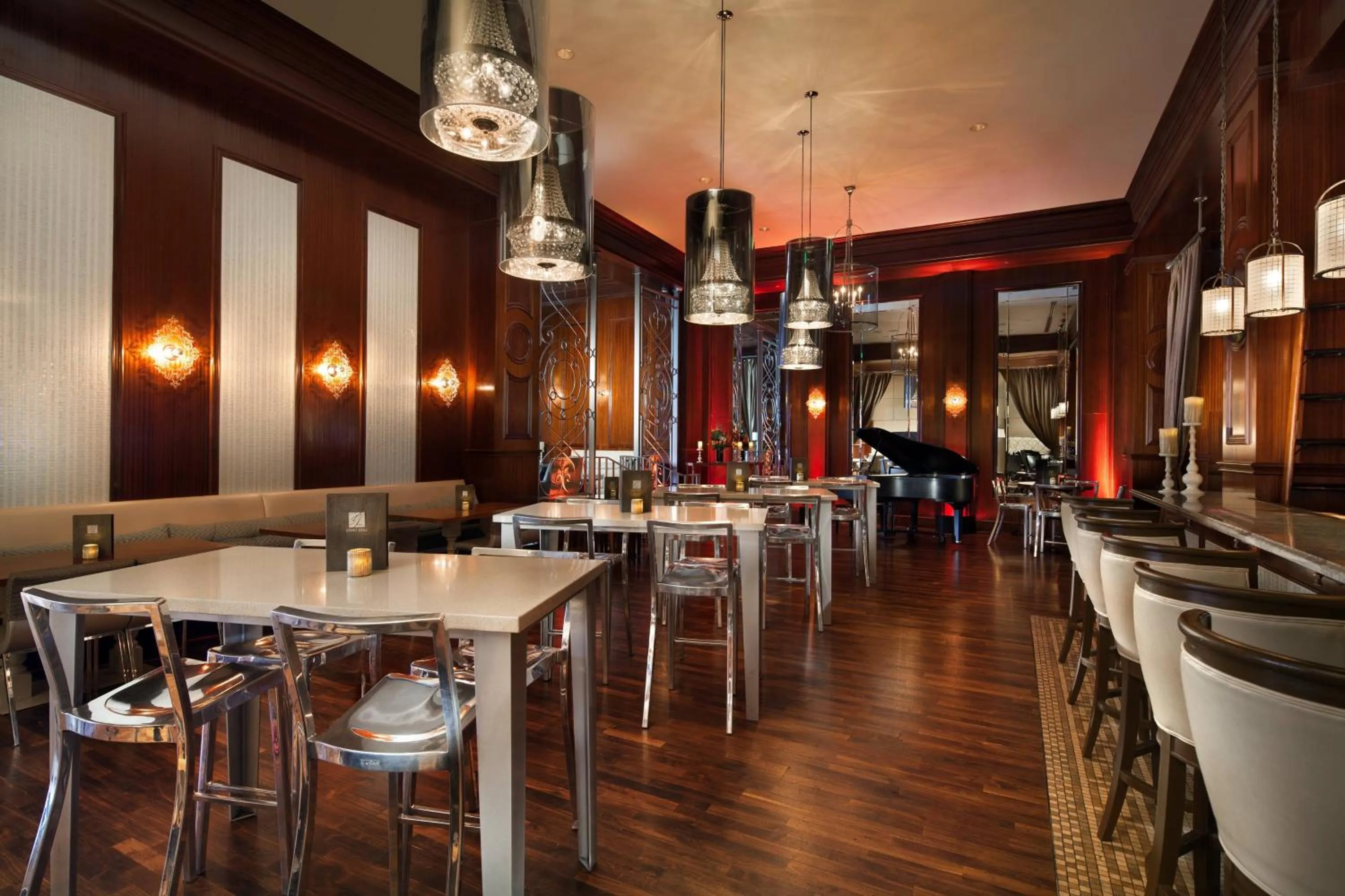 Lounge or bar in The US Grant, a Luxury Collection Hotel, San Diego