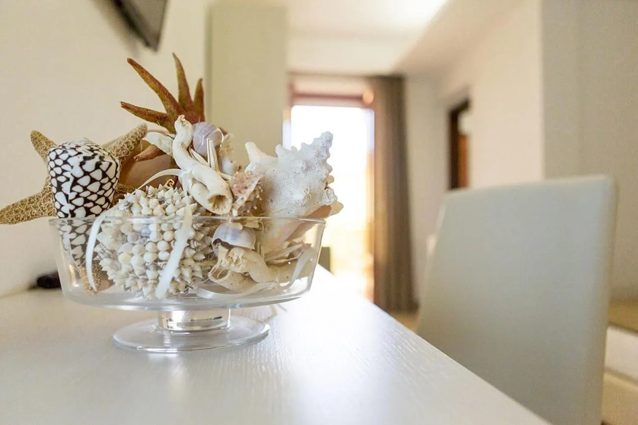 Decorative detail in Hotel Vittoria