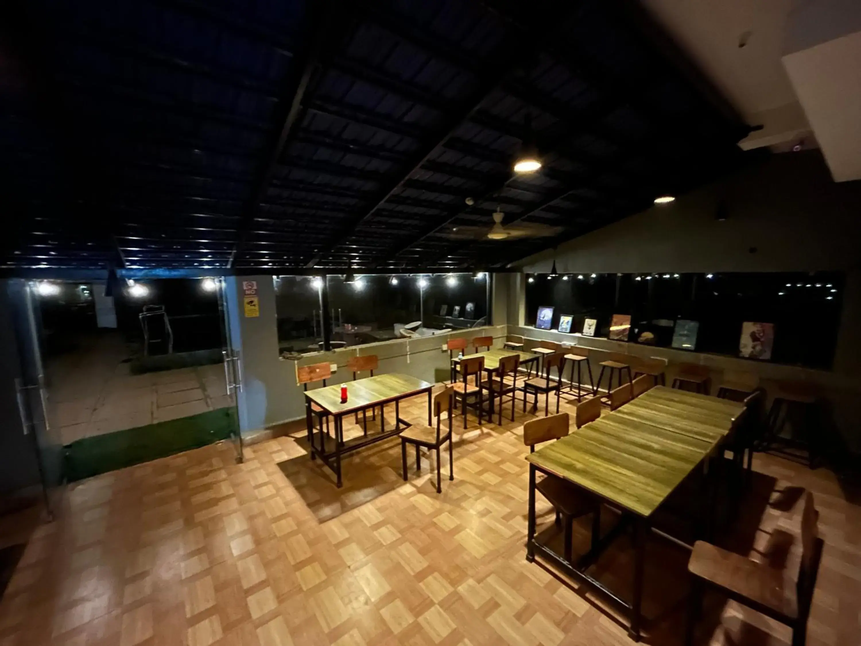 Restaurant/places to eat in Shivam Bnb Mandrem Resort Restaurant/places to eat in Shivam Bnb Mandrem Resort