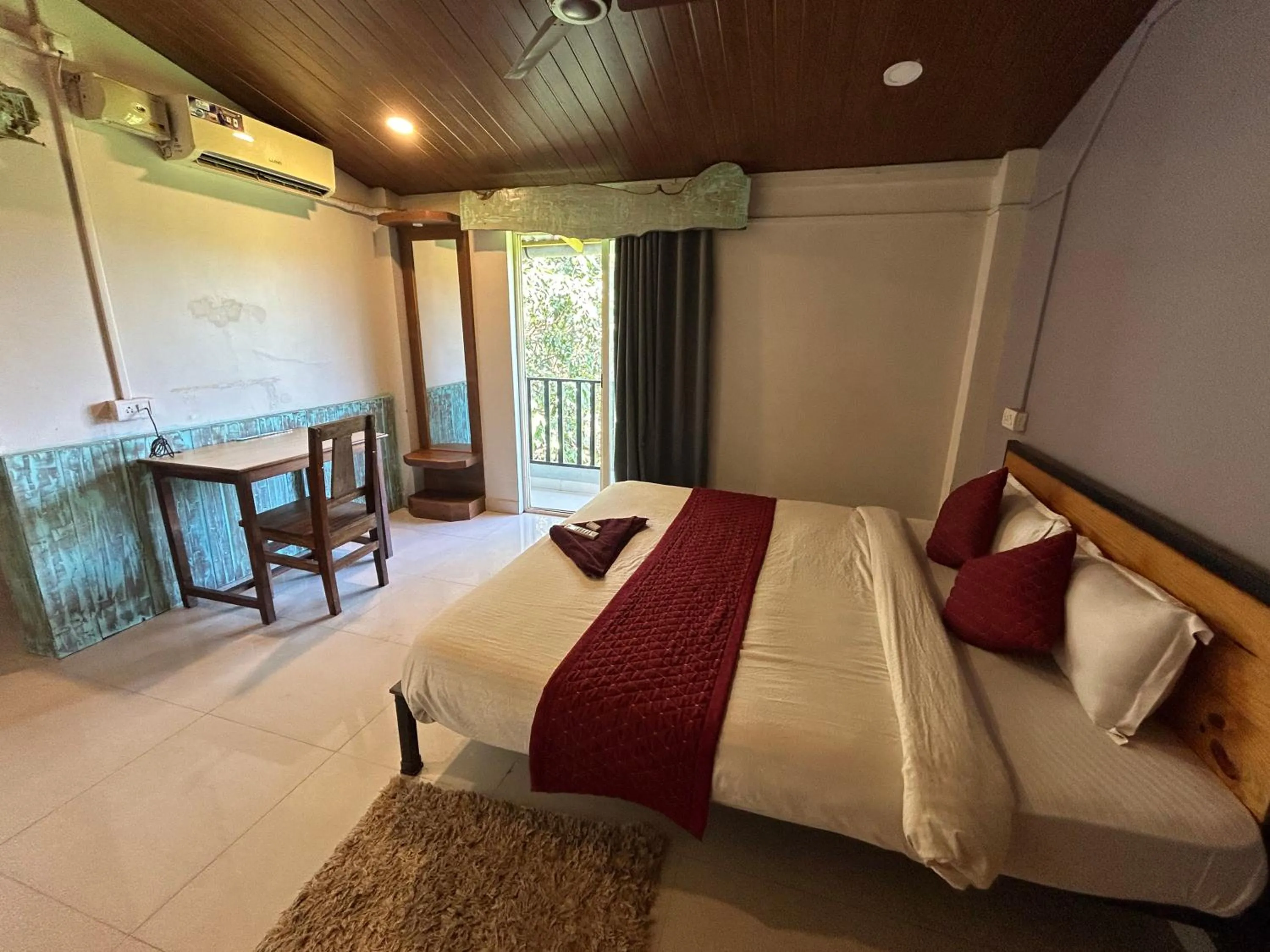 Bed in Shivam Bnb Mandrem Resort
