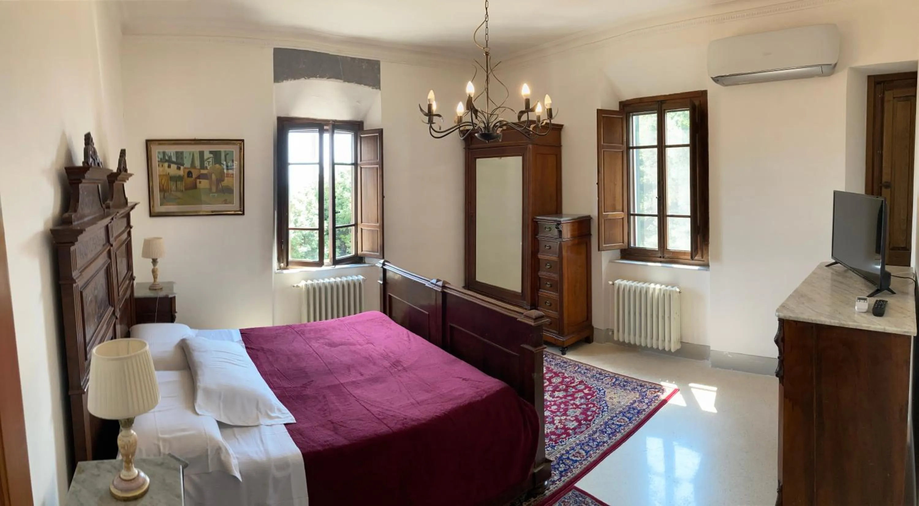 Bedroom in Villa del Parco in Tuscany