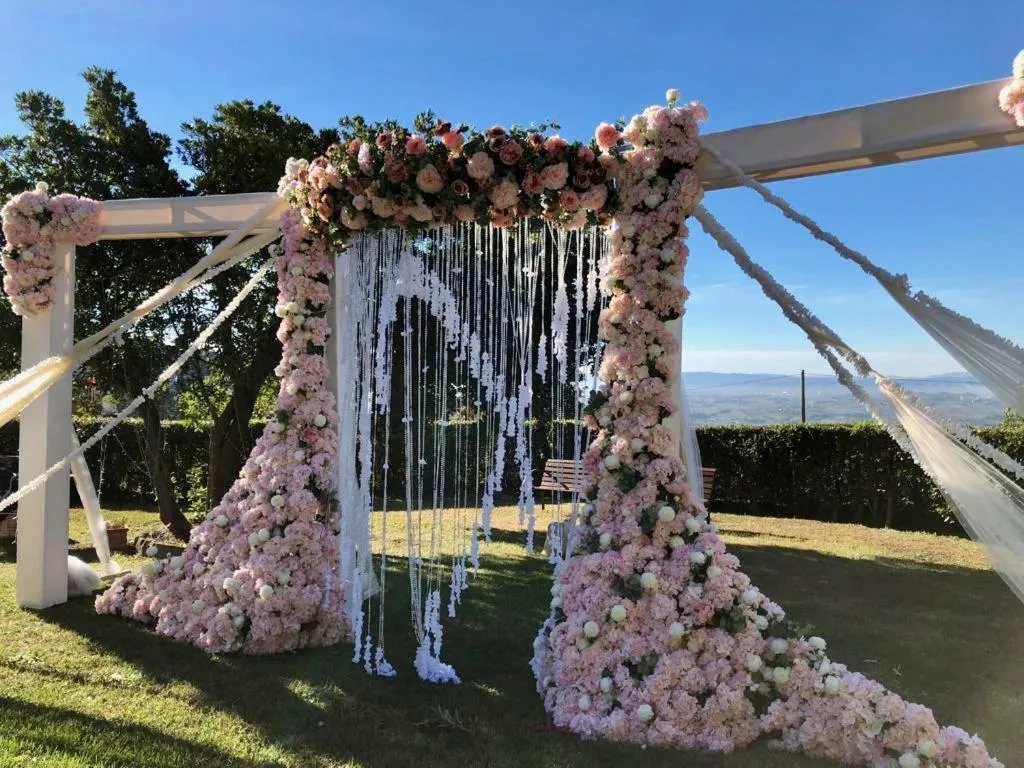 Garden in Villa del Parco in Tuscany