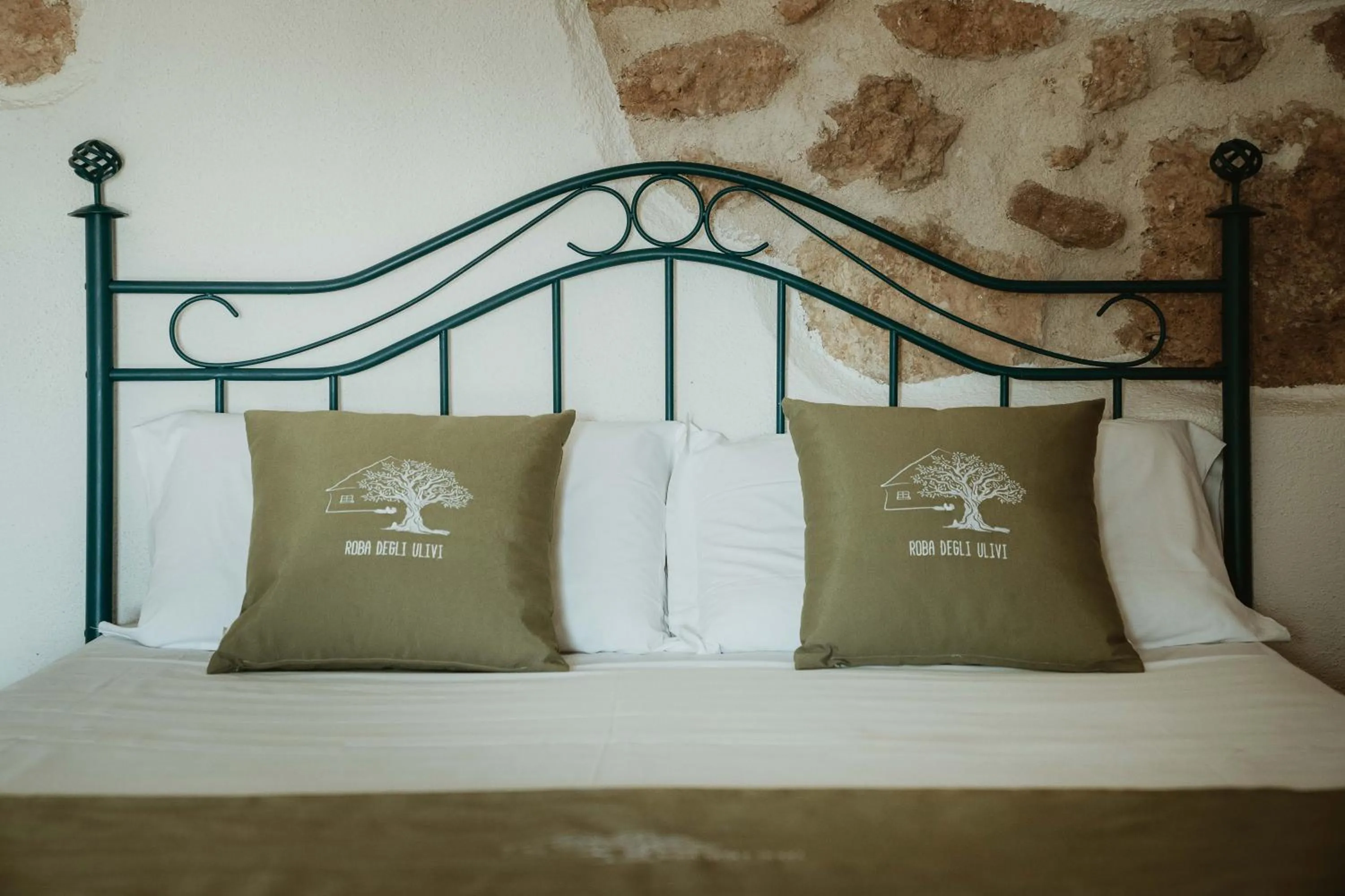 Bed in Roba Degli Ulivi