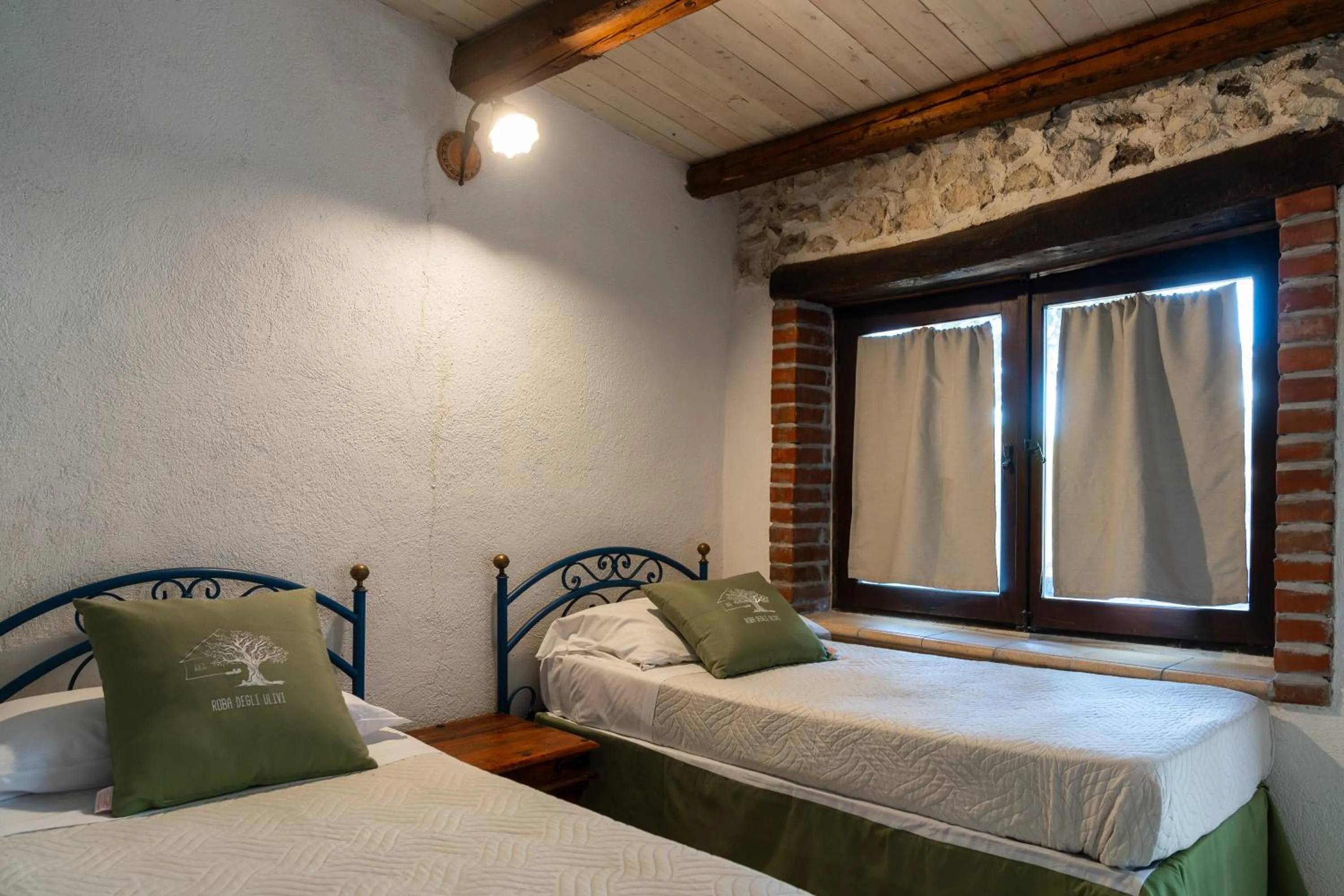 Bed in Roba Degli Ulivi