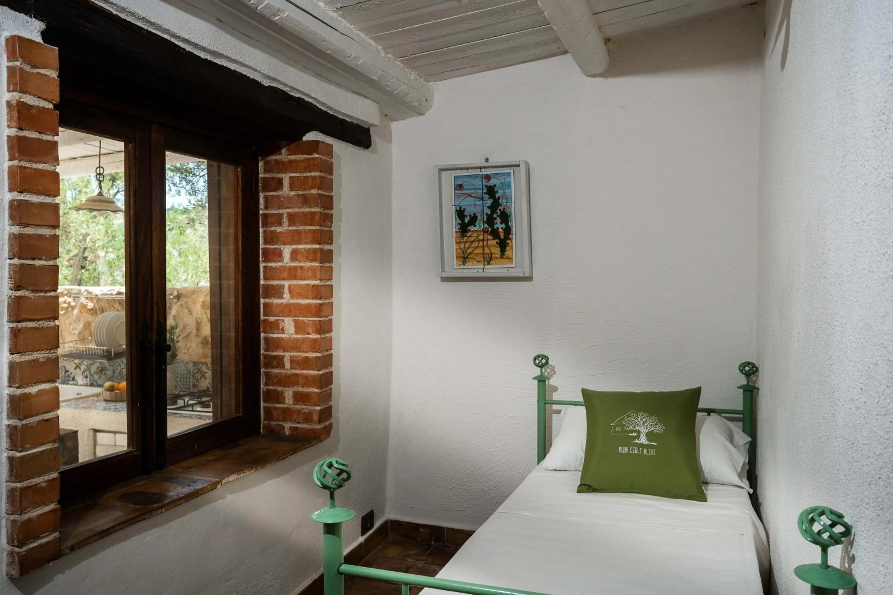 Bed in Roba Degli Ulivi