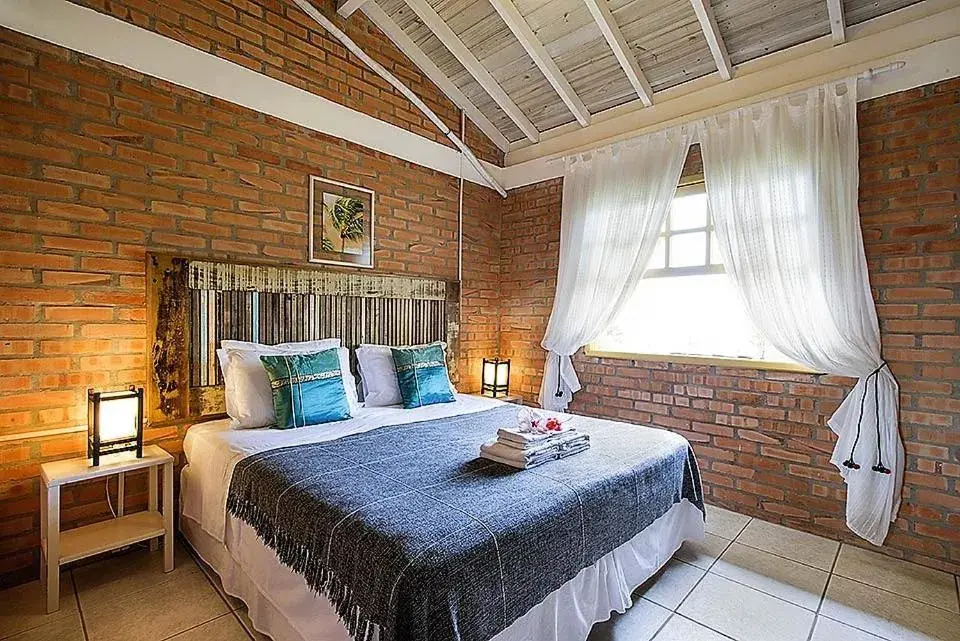 Triple Room with Lake View in Pousada Mevlana Garden Triple Room with Lake View in Pousada Mevlana Garden