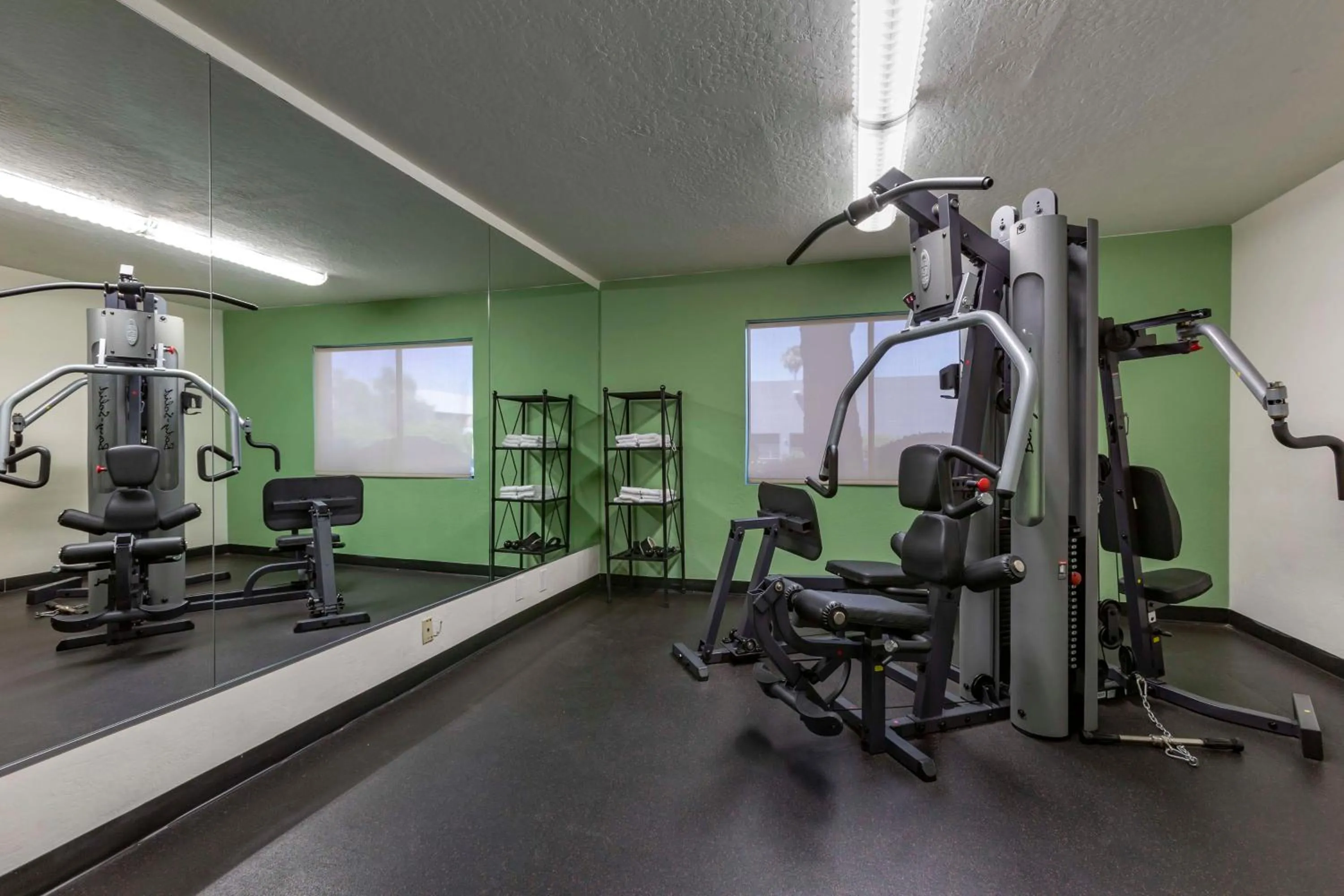 Fitness centre/facilities in Best Western Plus Scottsdale Thunderbird Suites
