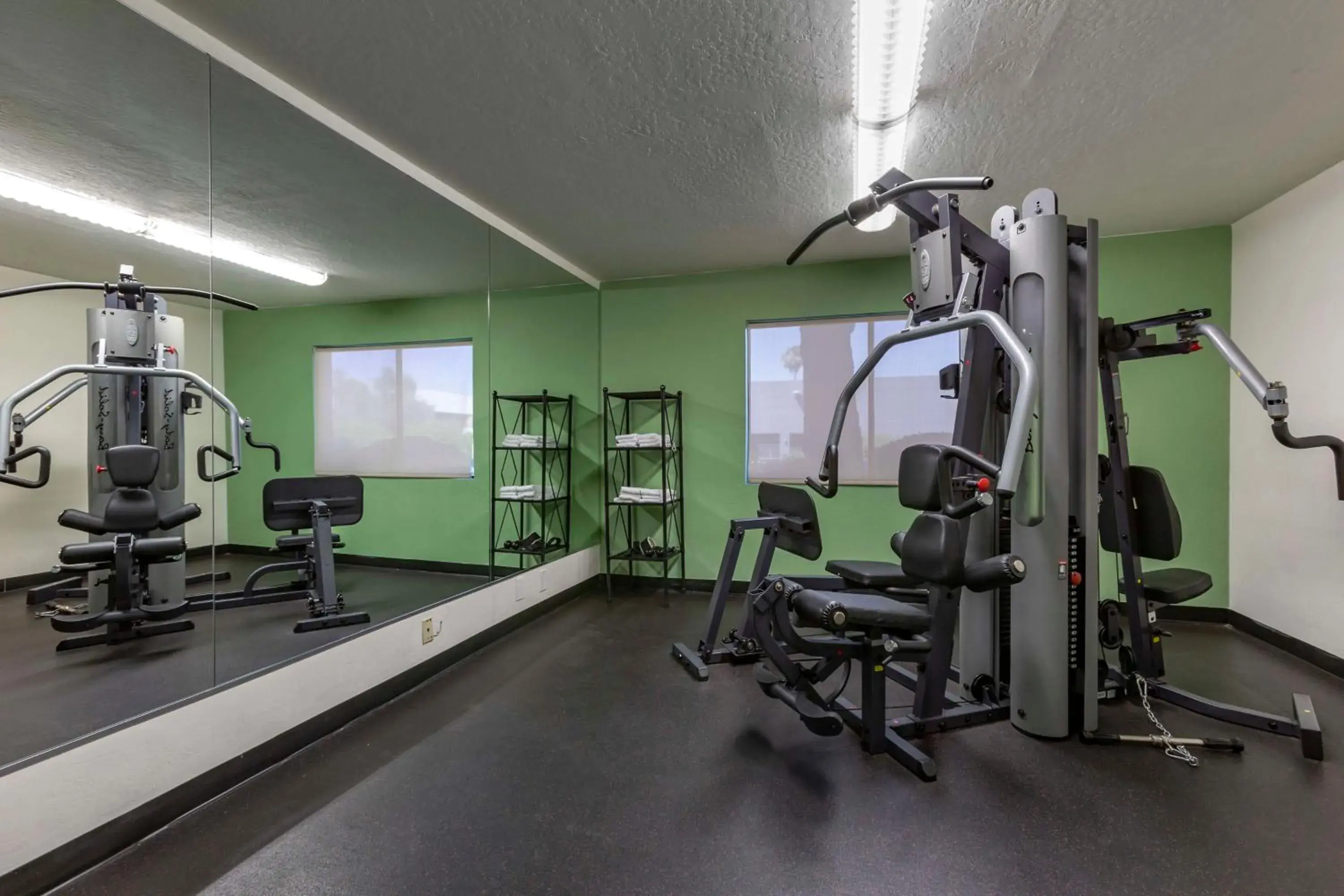 Fitness centre/facilities in Best Western Plus Scottsdale Thunderbird Suites Fitness centre/facilities in Best Western Plus Scottsdale Thunderbird Suites