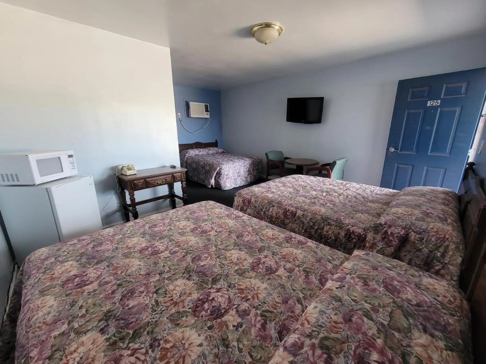 Bedroom in Heritage Budget Inn By OYO Hwy 84