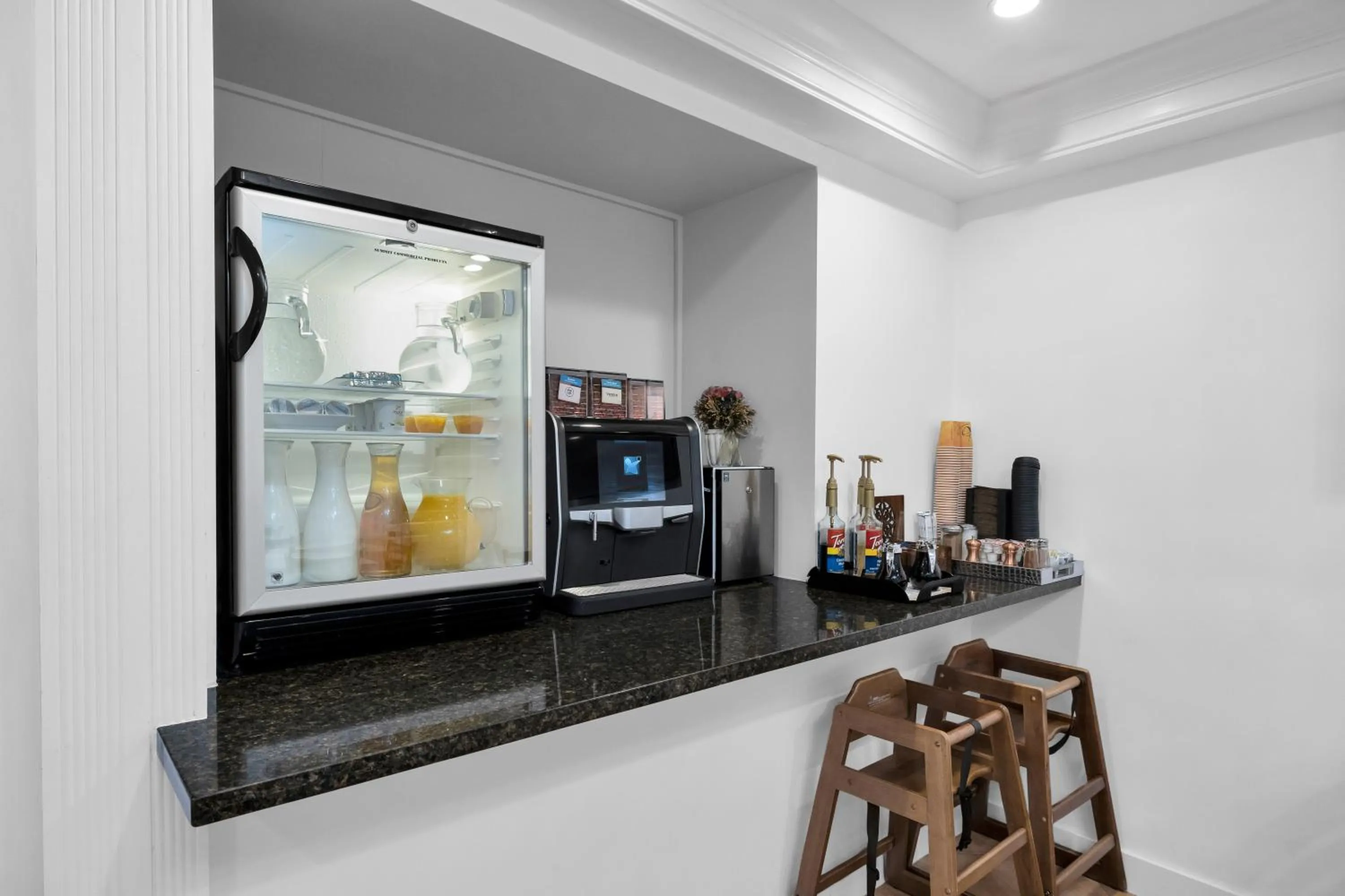 Breakfast in The Millwood