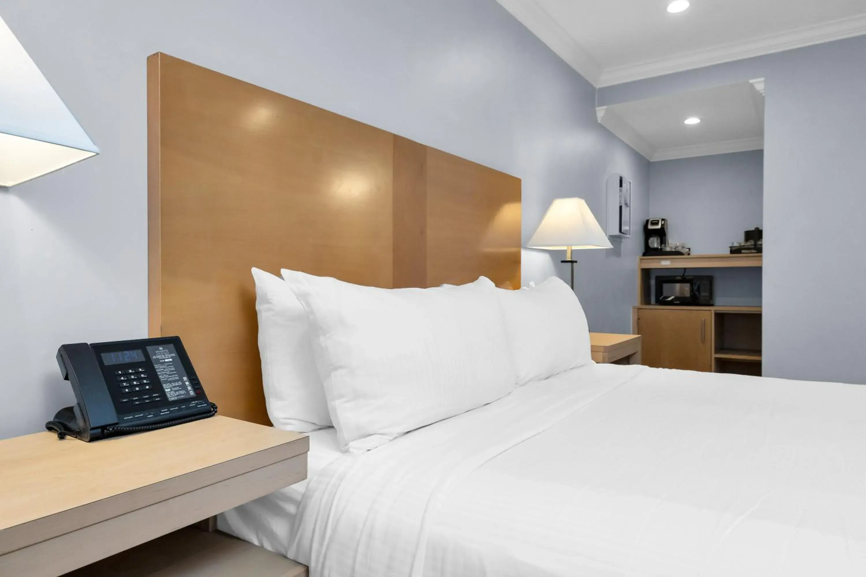 Photo of the whole room, Bed in The Millwood Photo of the whole room, Bed in The Millwood