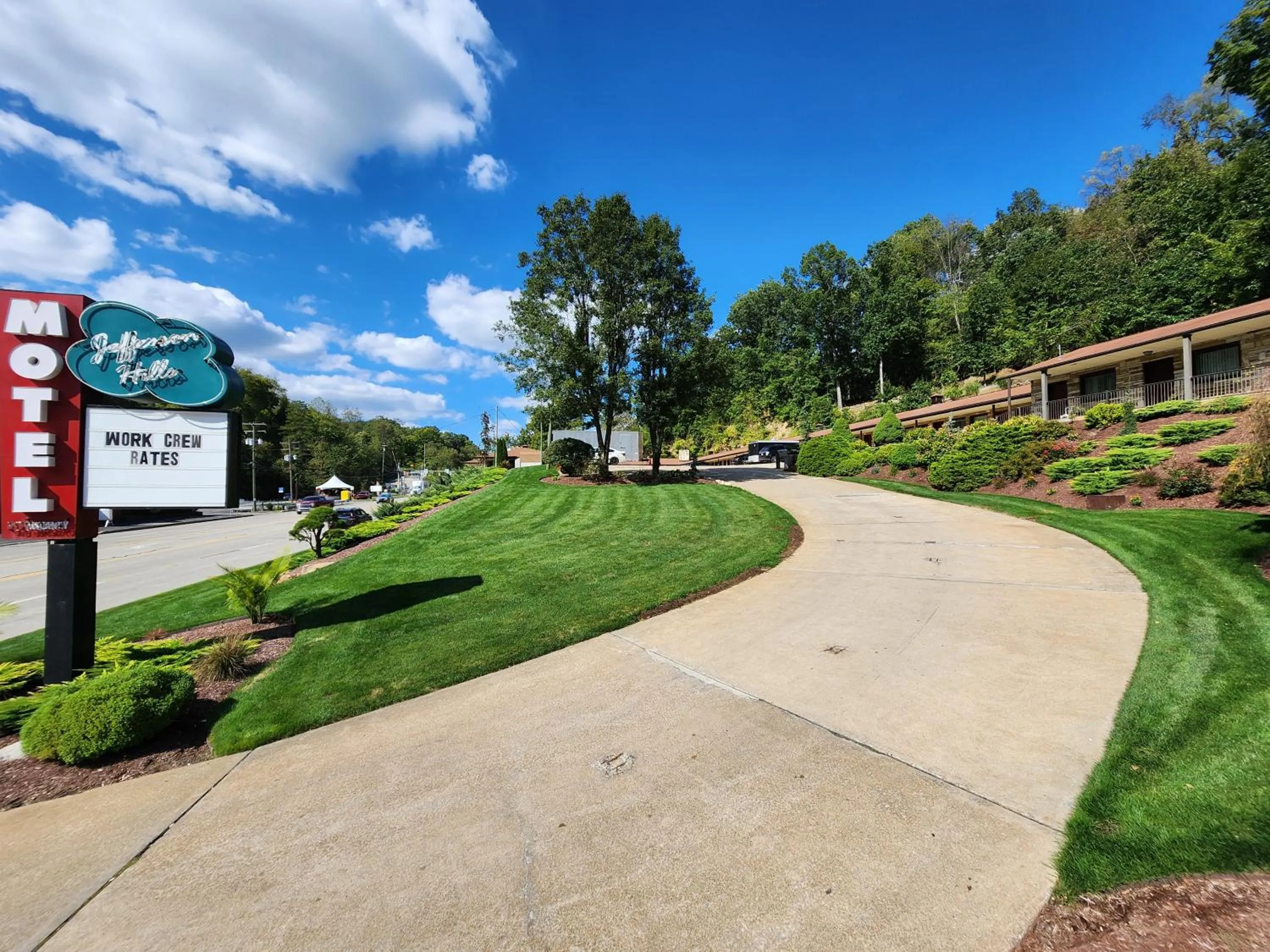 Street view in Jefferson Hills Motel