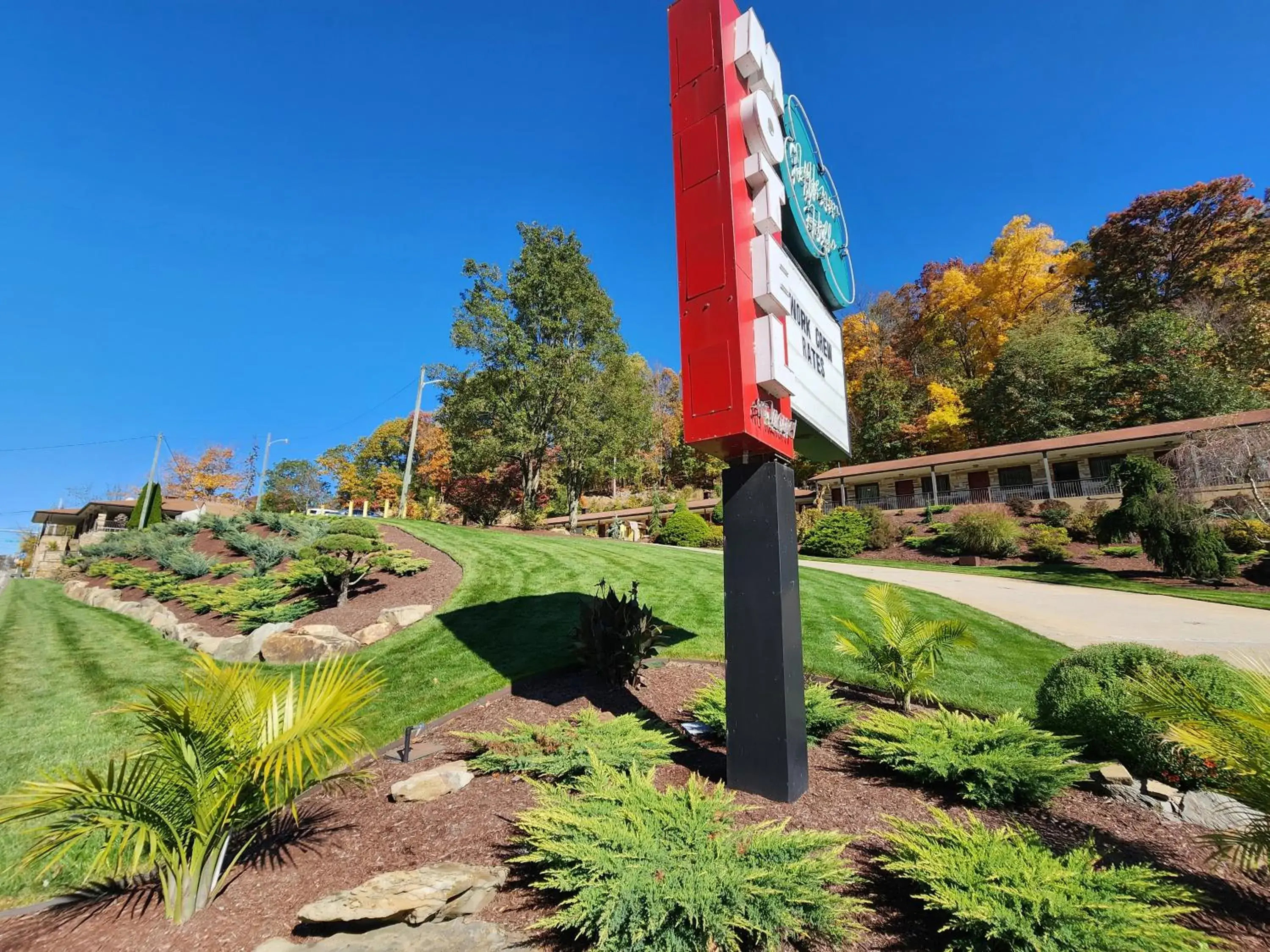 Street view in Jefferson Hills Motel Street view in Jefferson Hills Motel