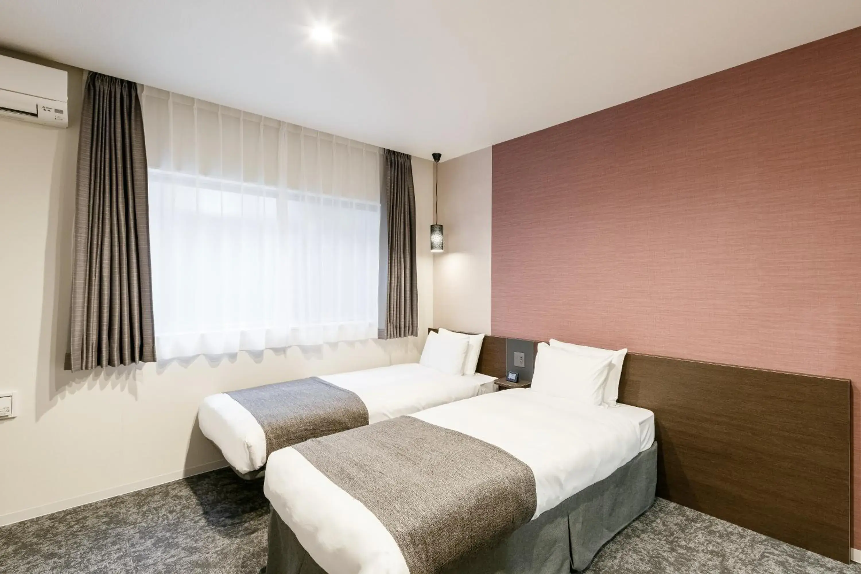 Bed in M's Hotel Kyoto Station Kasuga Bed in M's Hotel Kyoto Station Kasuga