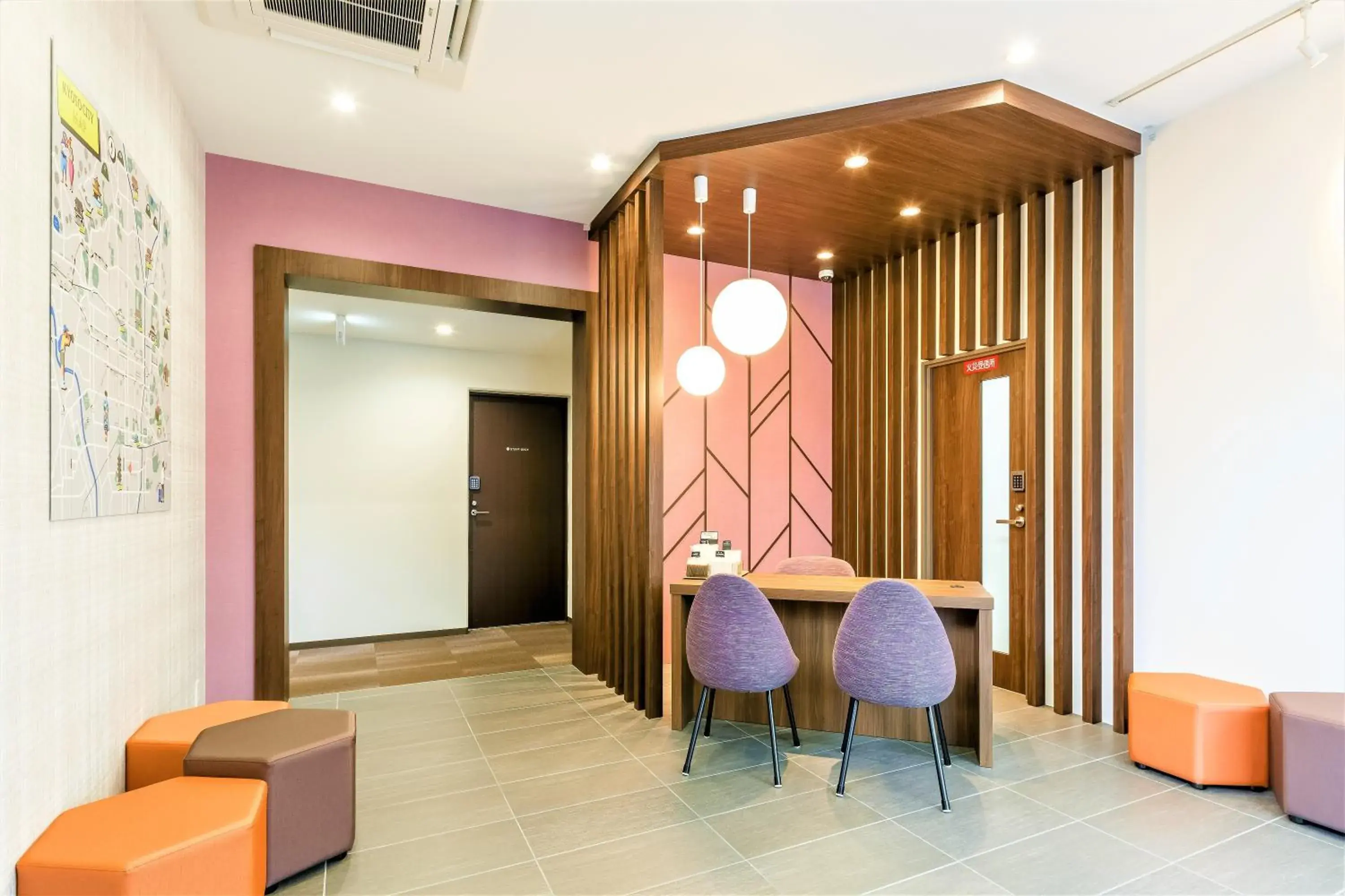 Lobby or reception in M's Hotel Kyoto Station Kasuga Lobby or reception in M's Hotel Kyoto Station Kasuga