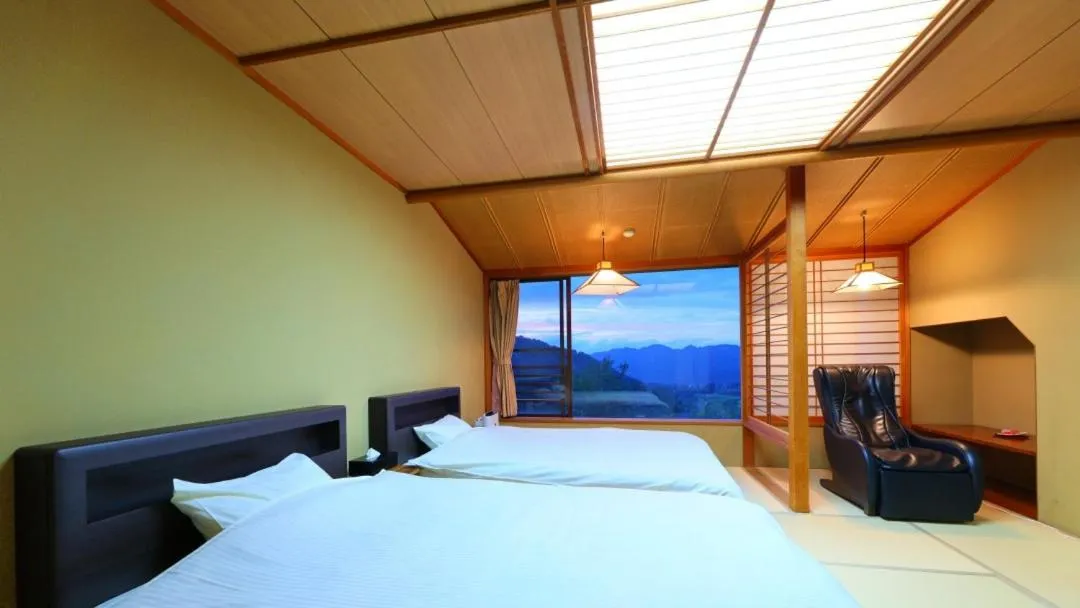 Bed in Sasakura onsen Ryuunso