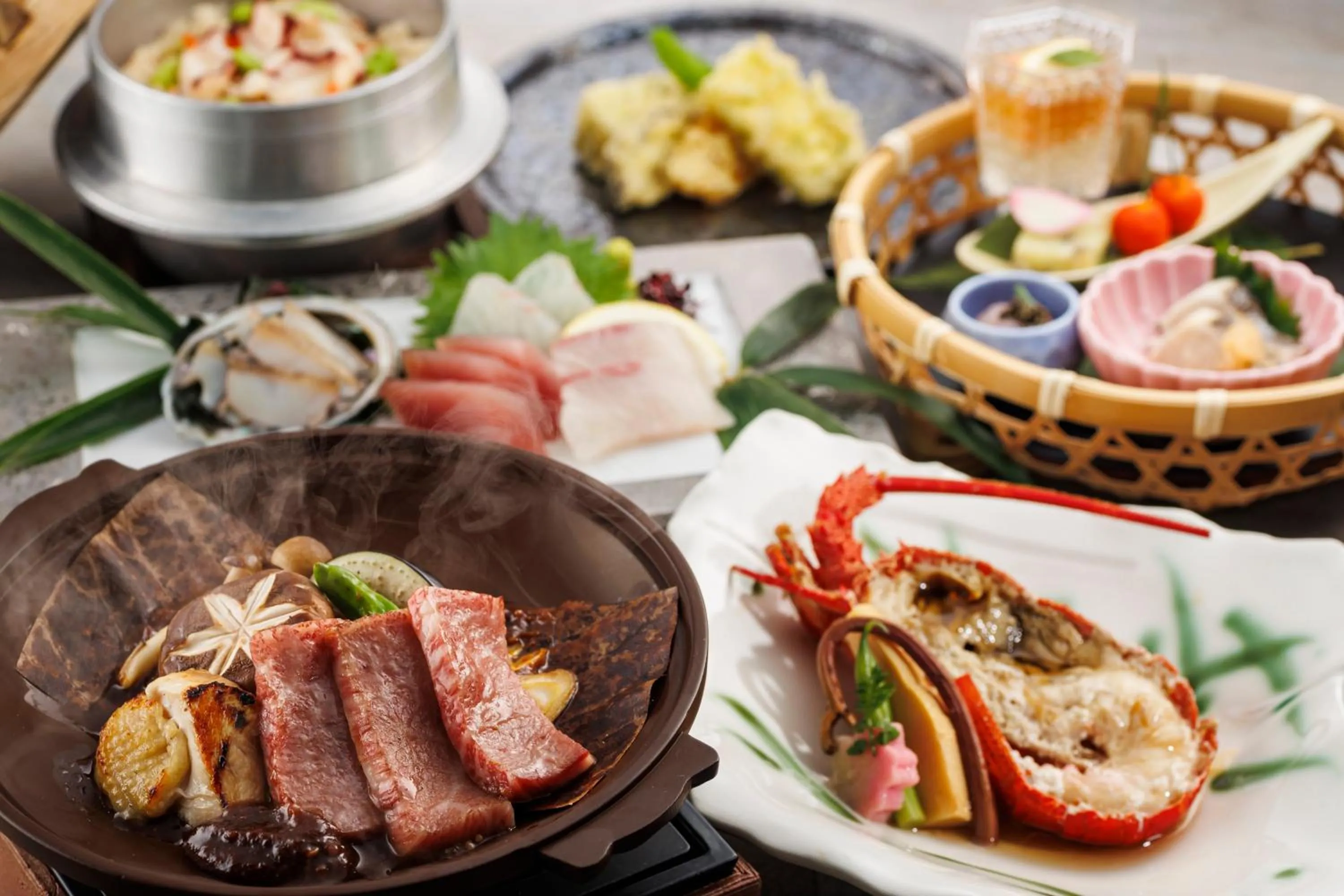 Restaurant/places to eat in KAMENOI HOTEL Chitamihama