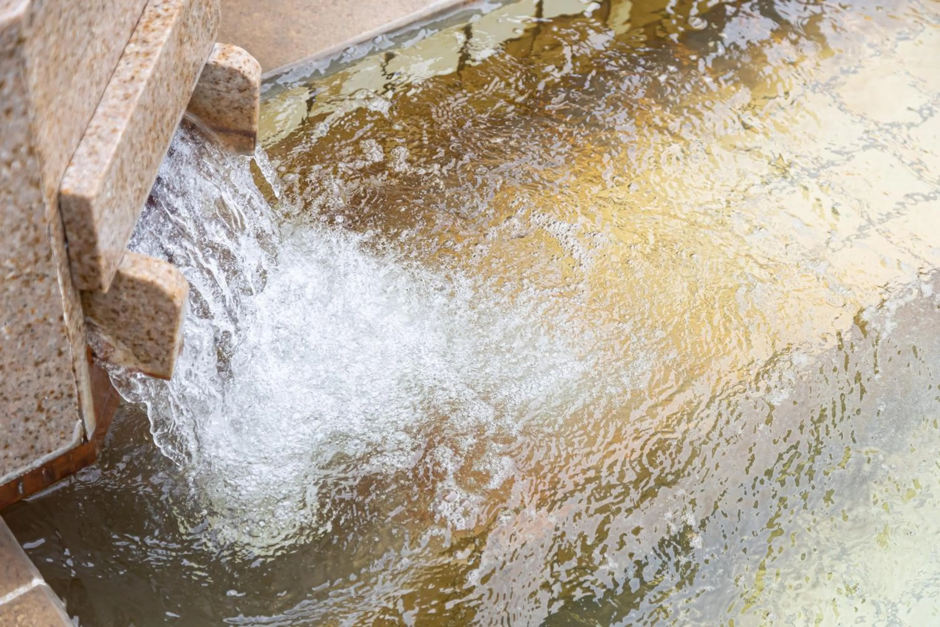 Hot Spring Bath in KAMENOI HOTEL Chitamihama