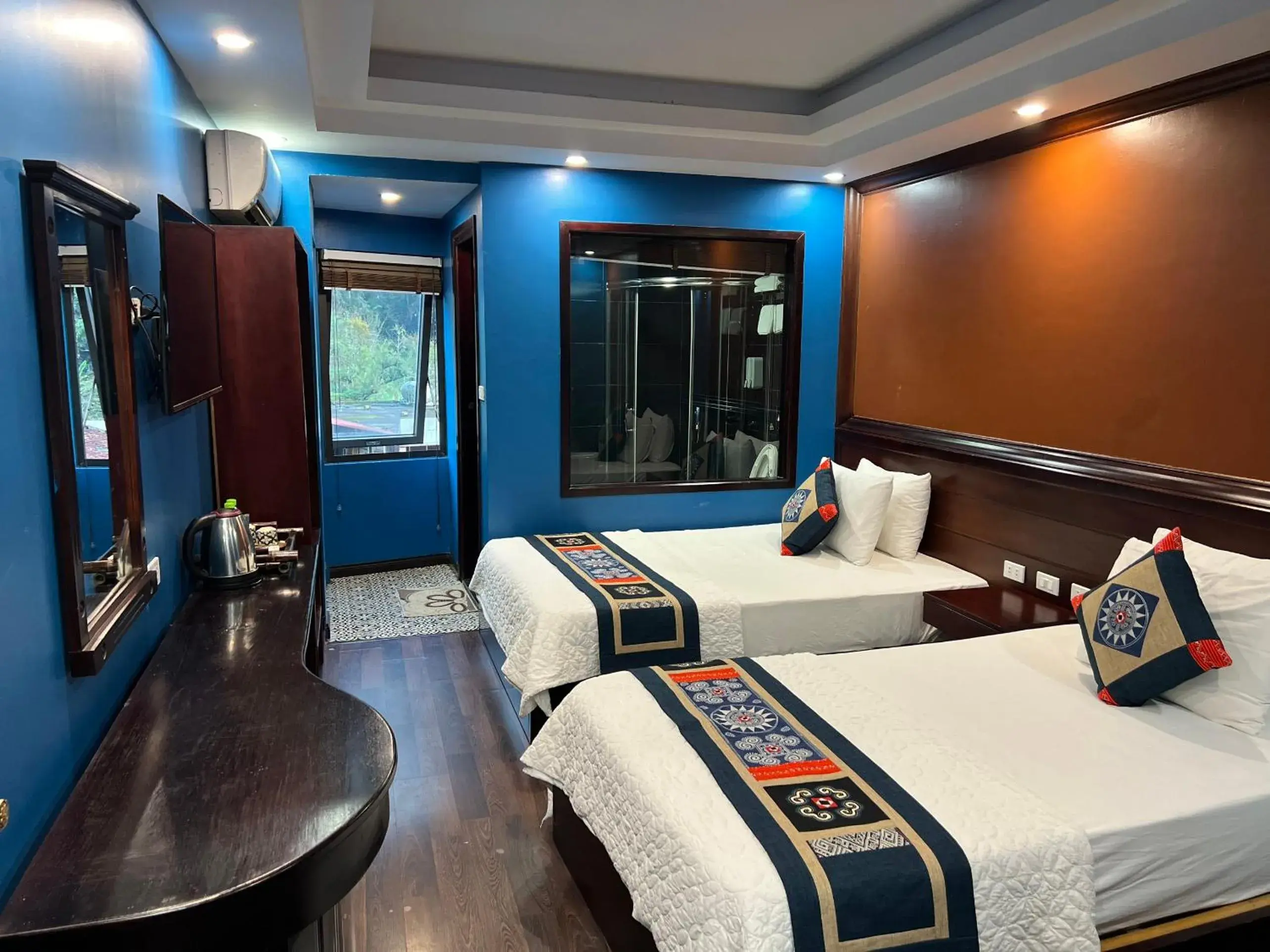 Deluxe Triple Room in SAPA FULL HOUSE HOTEL Deluxe Triple Room in SAPA FULL HOUSE HOTEL