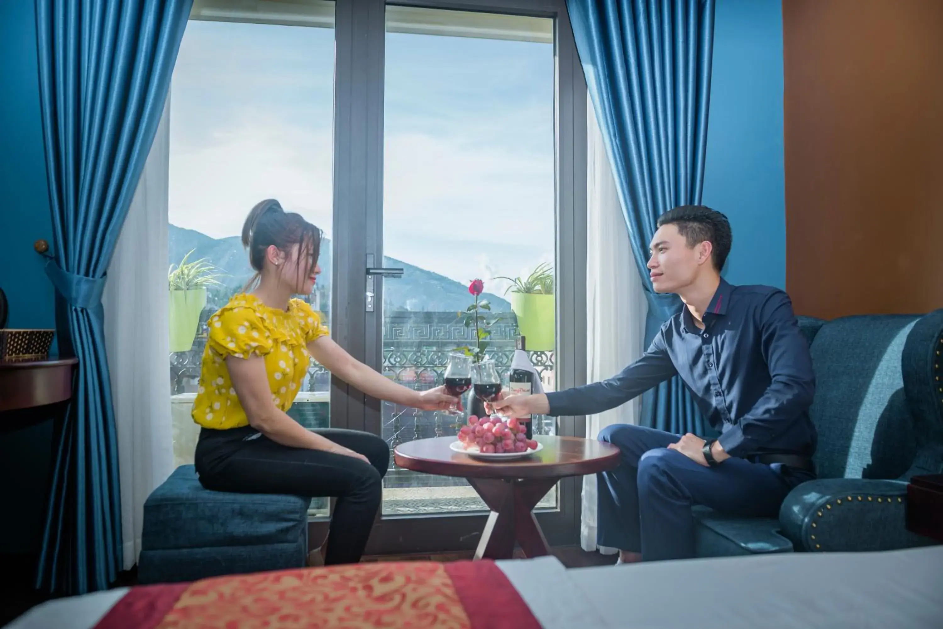 Deluxe Queen Room with Two Queen Beds in SAPA FULL HOUSE HOTEL Deluxe Queen Room with Two Queen Beds in SAPA FULL HOUSE HOTEL