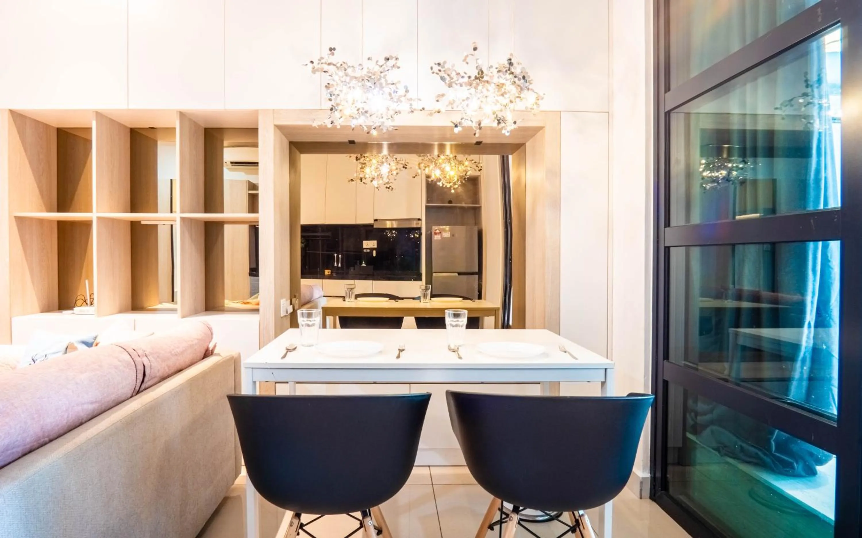 Dining area in H20 Residence Ara Damansara by Airhost