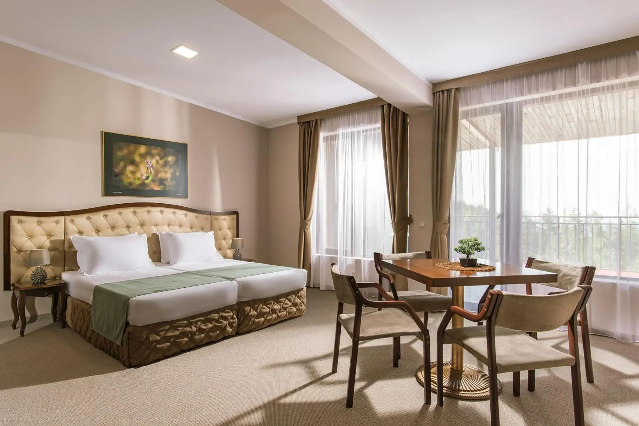 Deluxe Double or Twin Room in Hotel Villa Magus Deluxe Double or Twin Room in Hotel Villa Magus