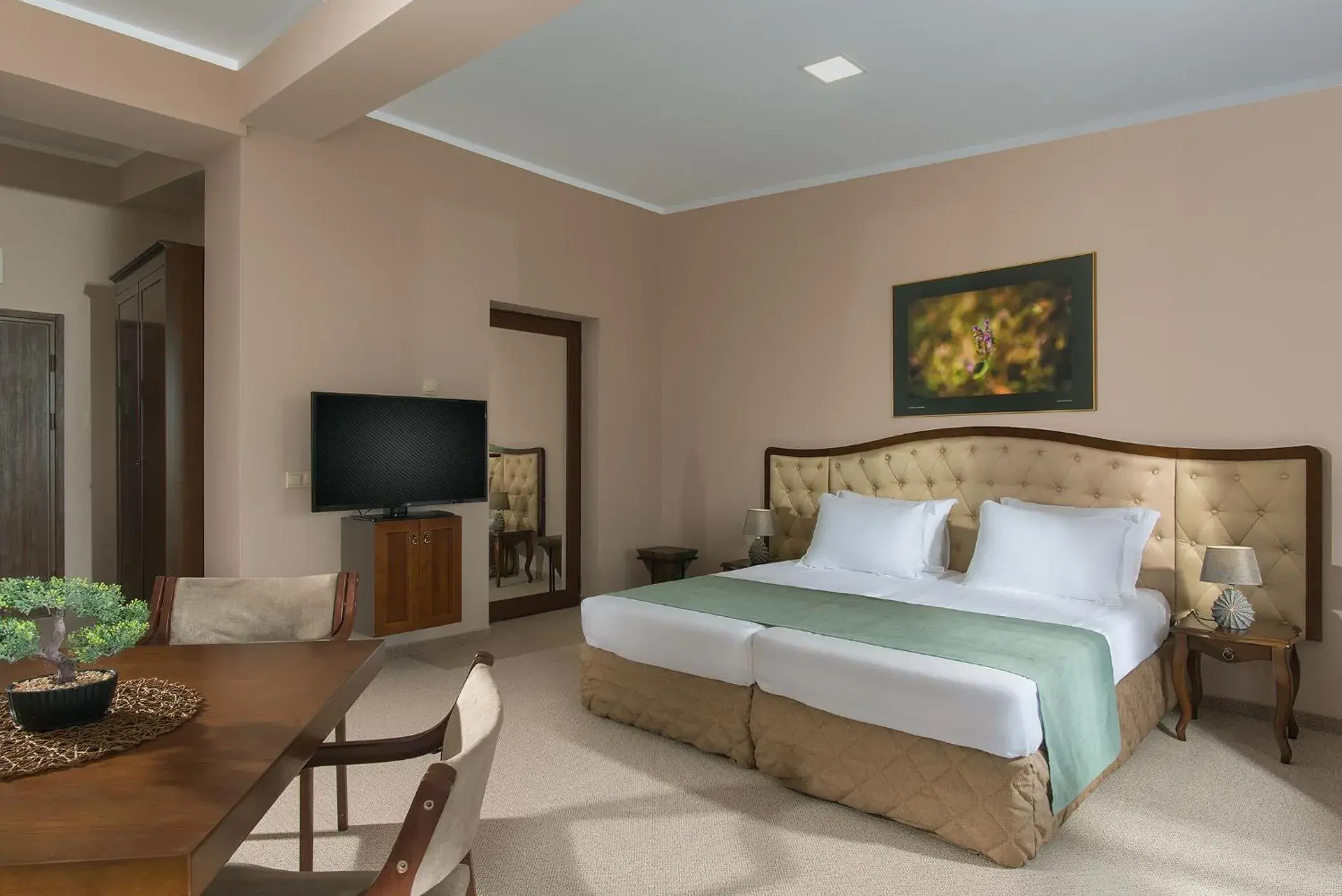 Deluxe Double or Twin Room in Hotel Villa Magus Deluxe Double or Twin Room in Hotel Villa Magus