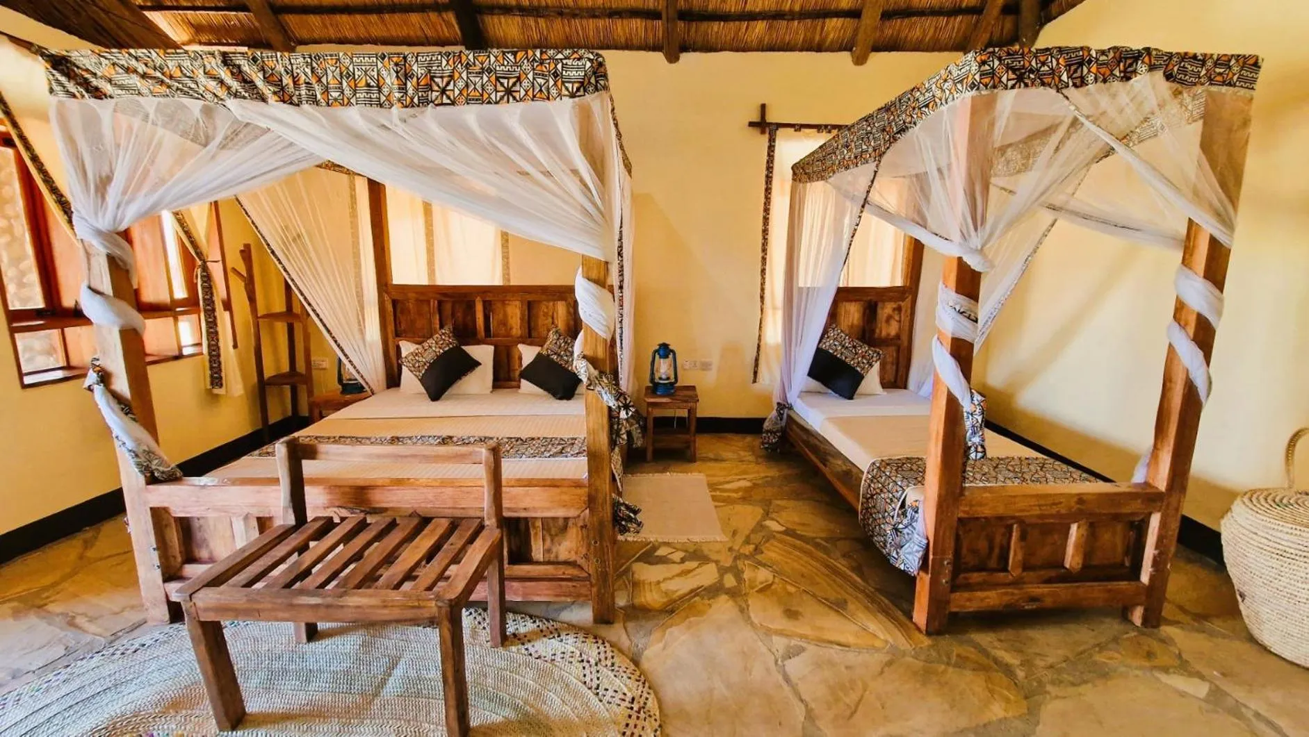 Bedroom, Bed in Africa Safari Lake Natron