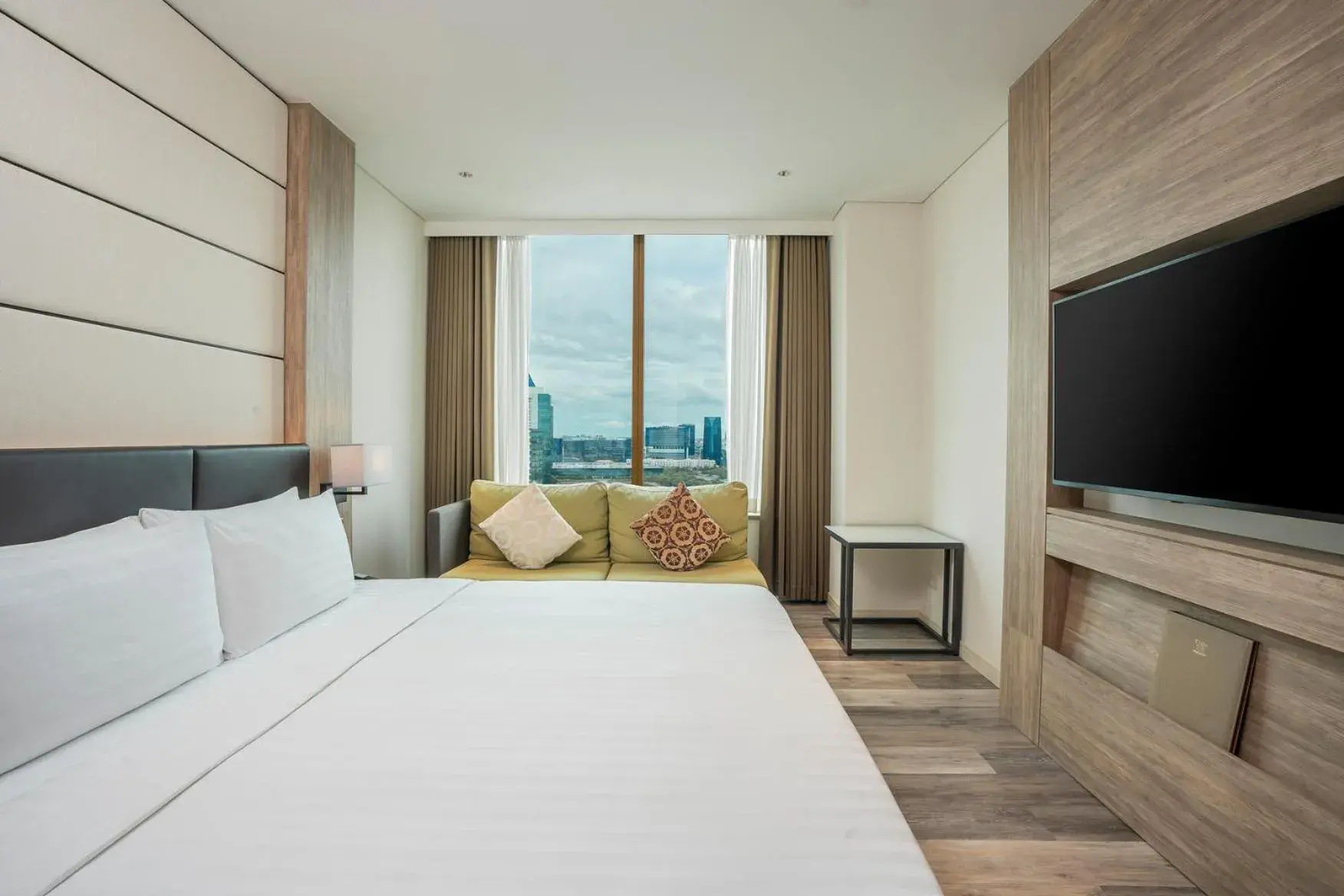 Bedroom, Bed in Solaria Nishitetsu Hotel Bangkok Bedroom, Bed in Solaria Nishitetsu Hotel Bangkok