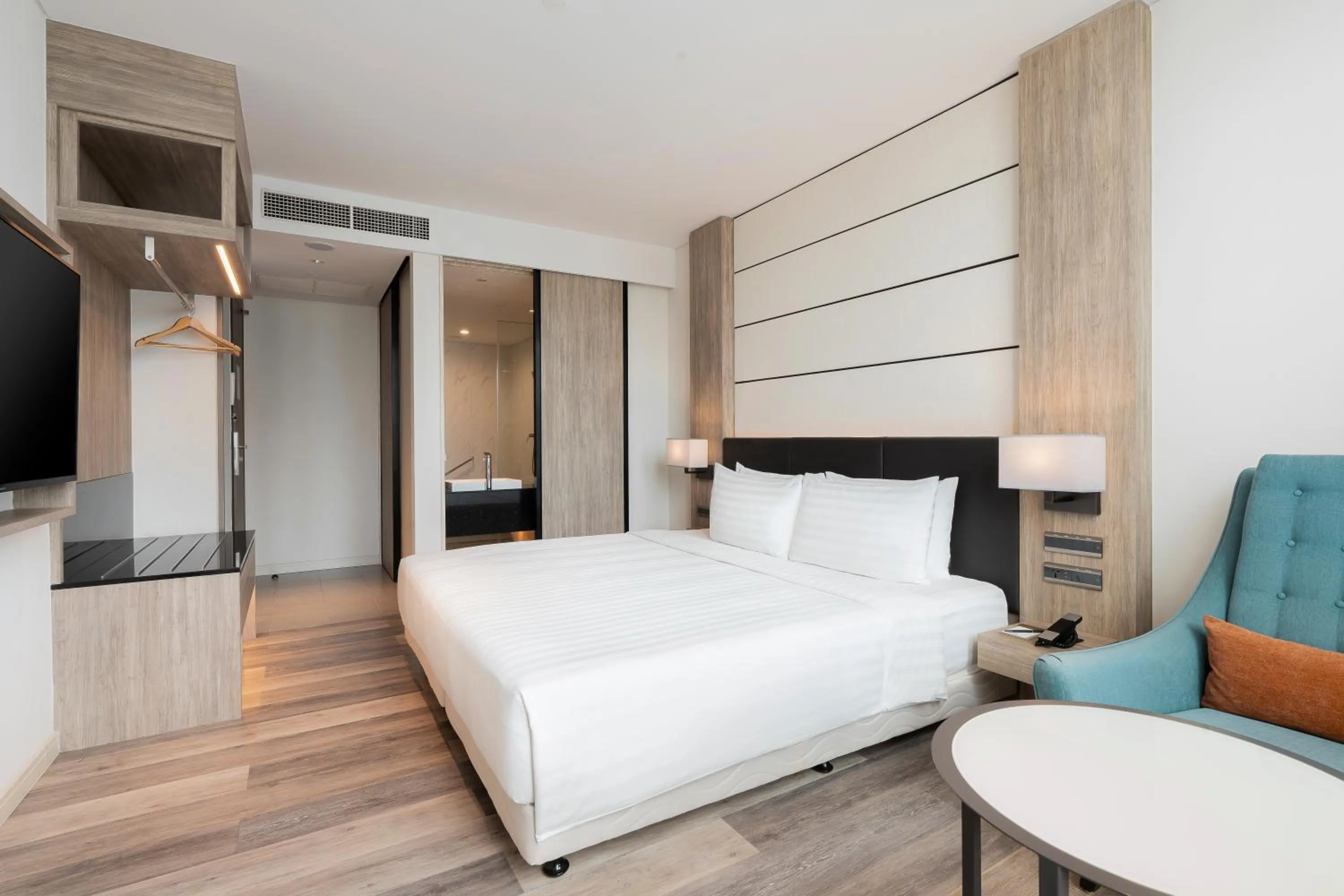 Bed in Solaria Nishitetsu Hotel Bangkok