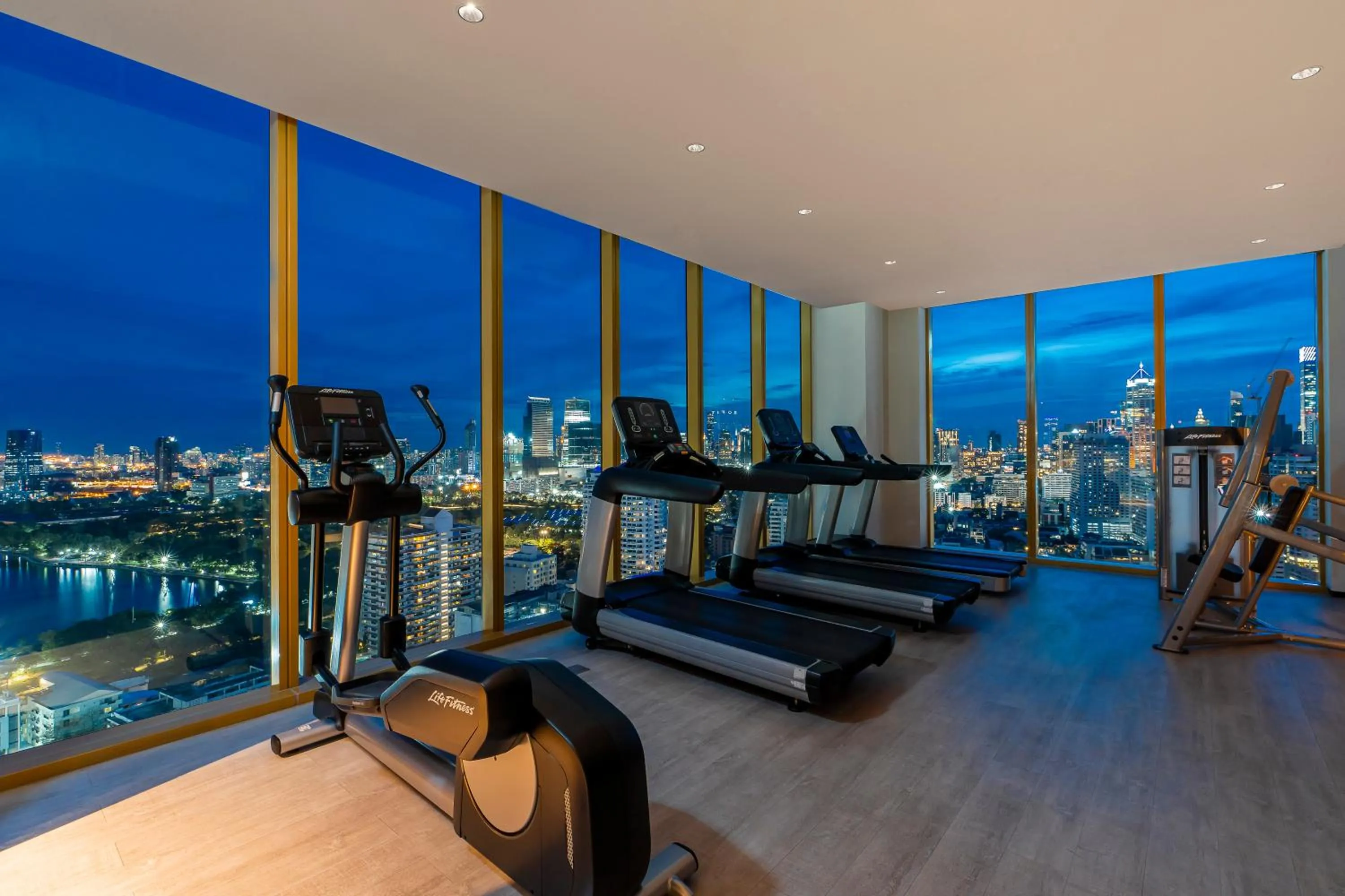 Fitness centre/facilities in Solaria Nishitetsu Hotel Bangkok