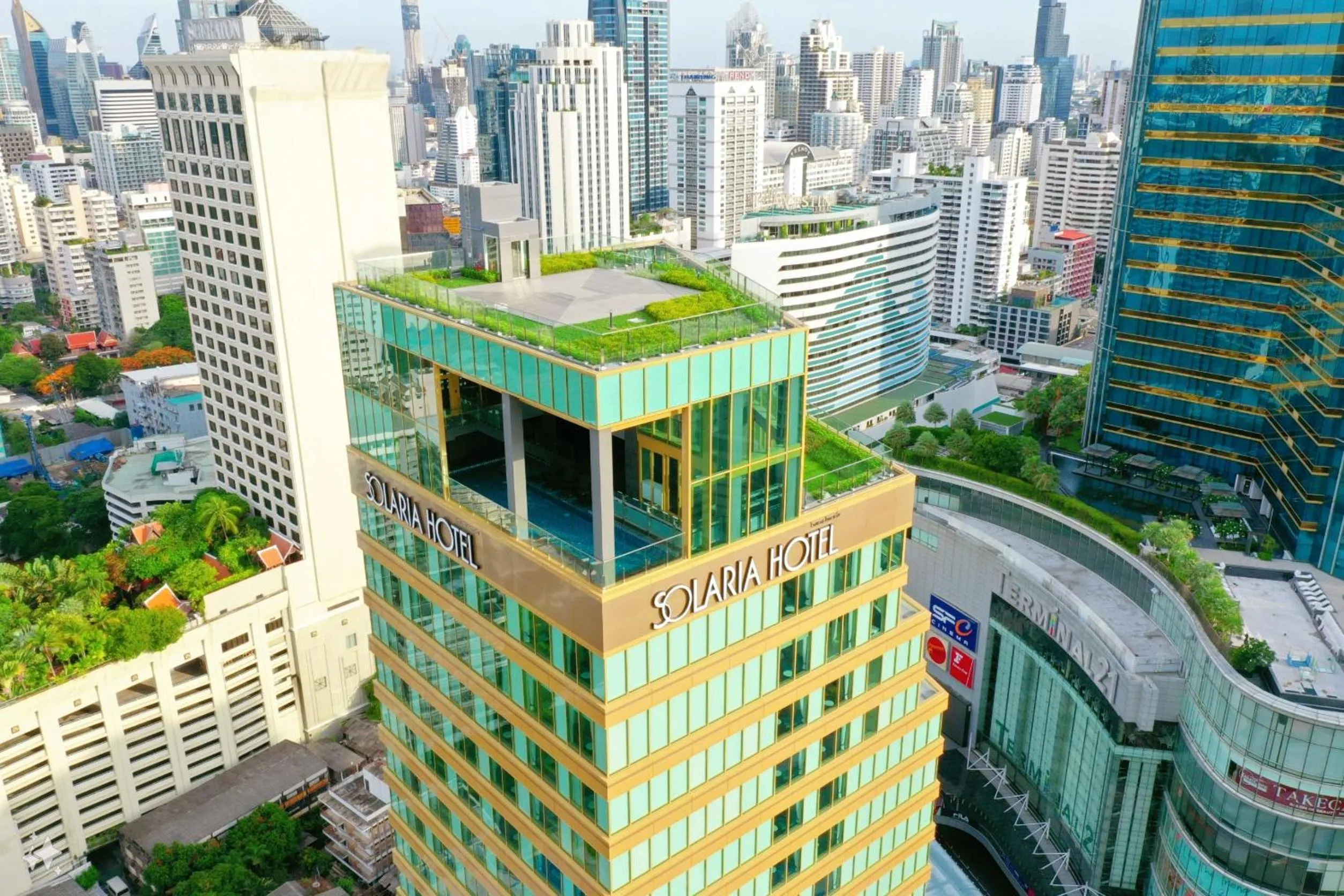 Property building in Solaria Nishitetsu Hotel Bangkok
