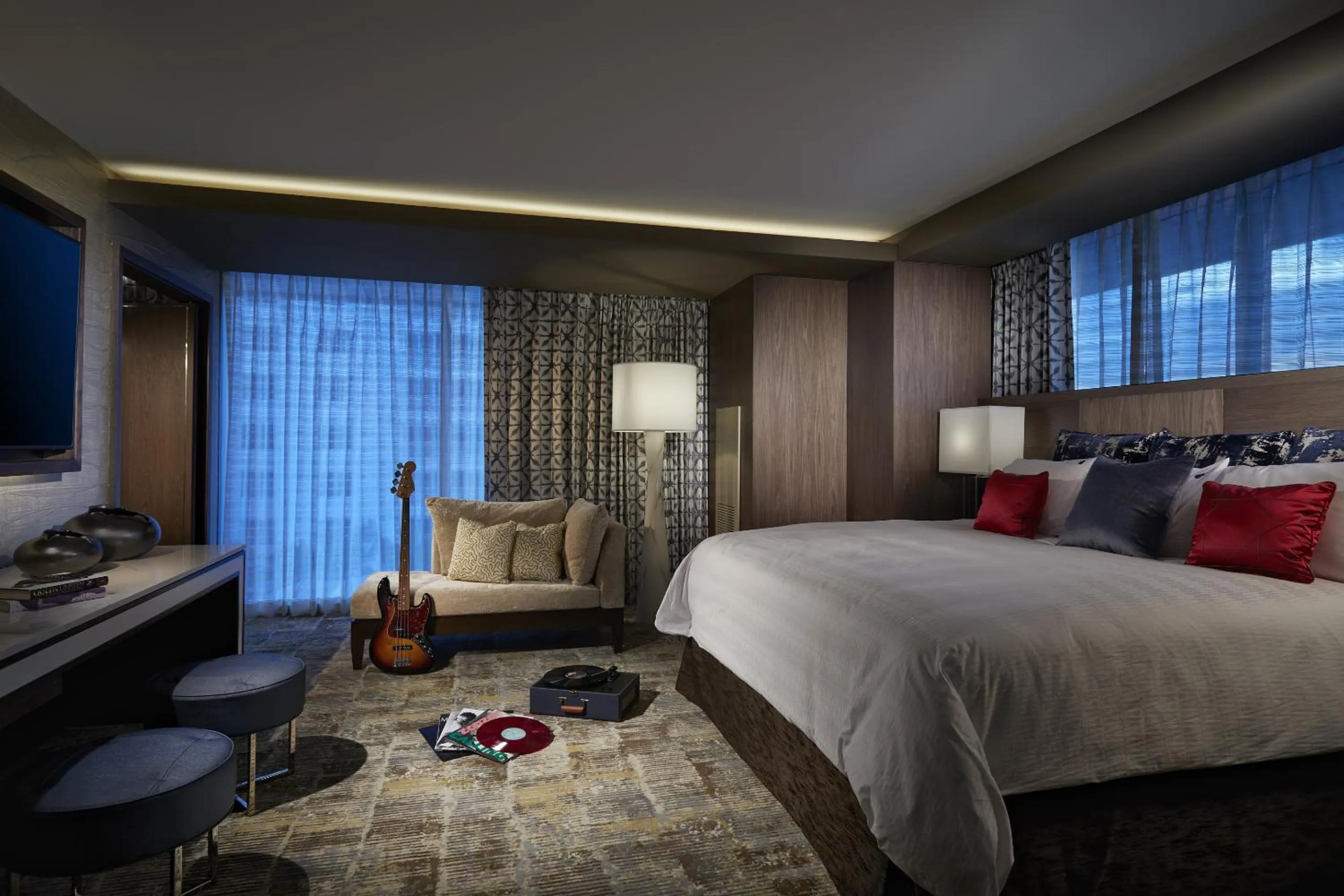 Photo of the whole room, Bed in Seminole Hard Rock Hotel and Casino Tampa