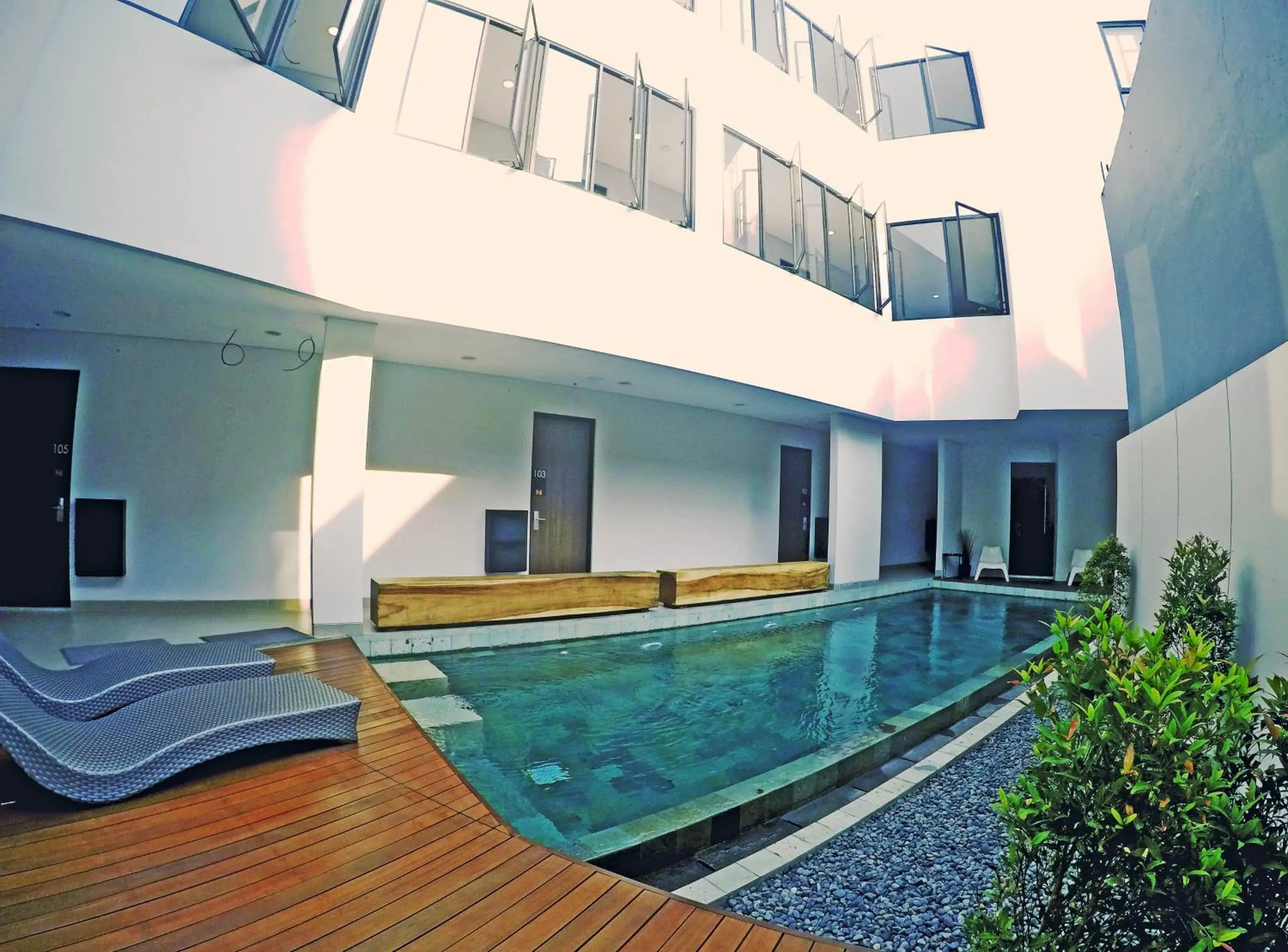 Property building in HM SOCIAL Karawaci Property building in HM SOCIAL Karawaci