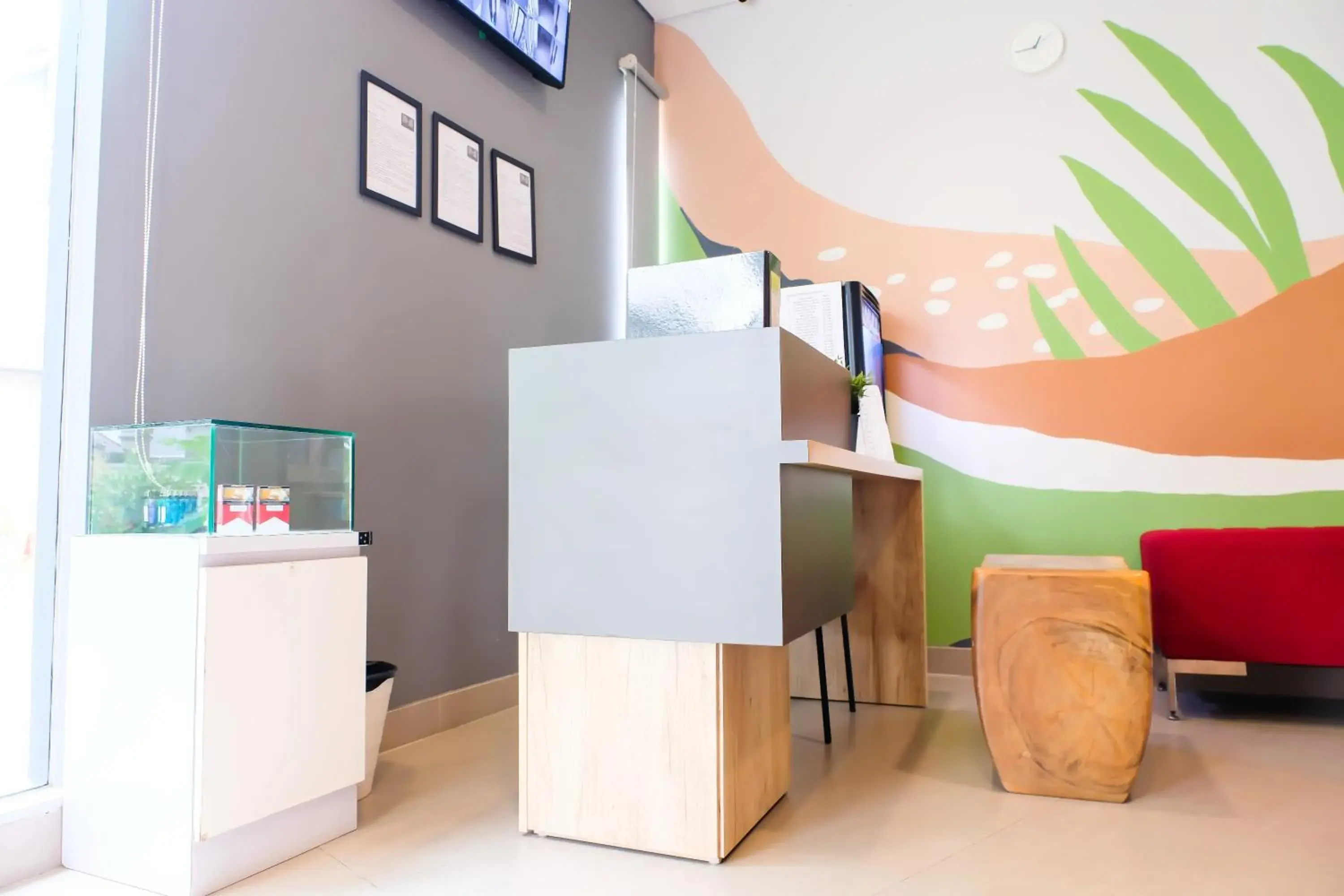 Lobby or reception in HM SOCIAL Karawaci Lobby or reception in HM SOCIAL Karawaci