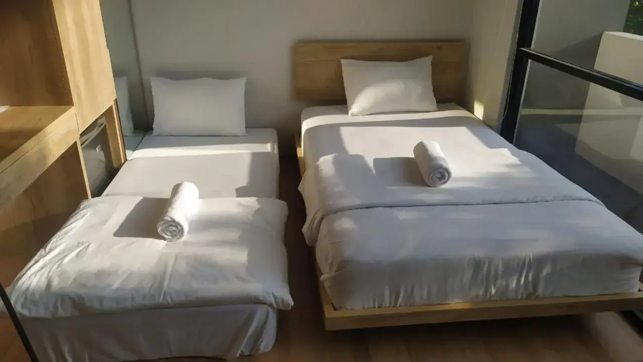 Bed in HM SOCIAL Karawaci Bed in HM SOCIAL Karawaci