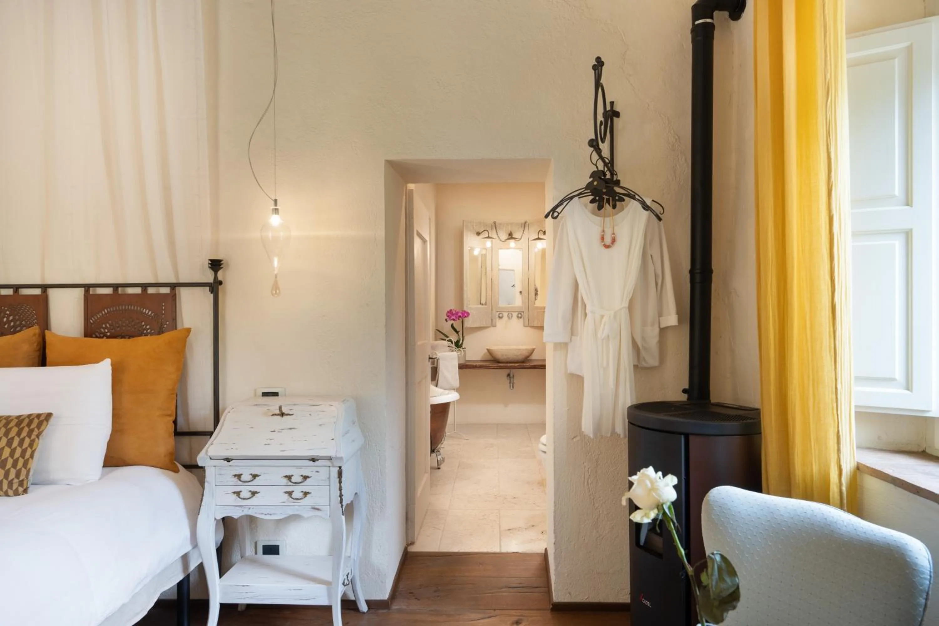 Photo of the whole room, Bed in Villavetrichina